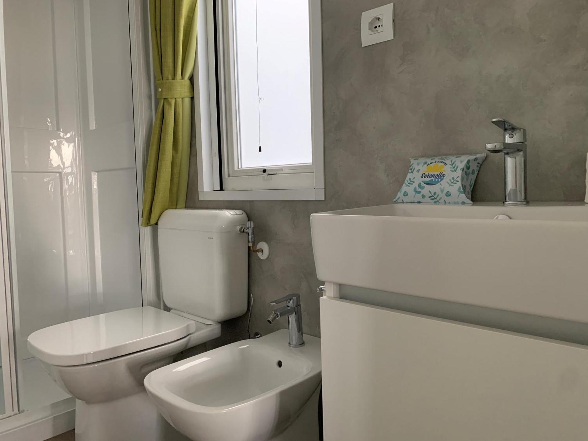 Mobile Home (5 Adults + 1 Children),1551774985:JPEG