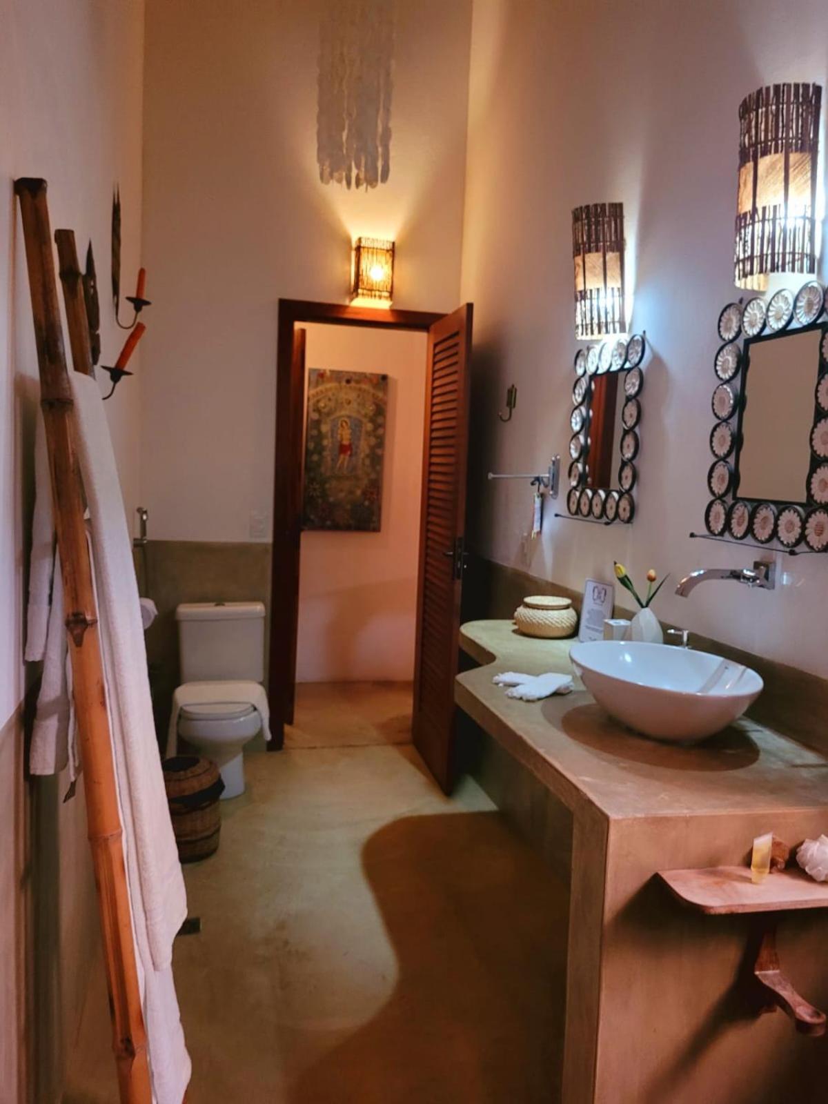 Quarto Standard com Varanda e Vista Piscina