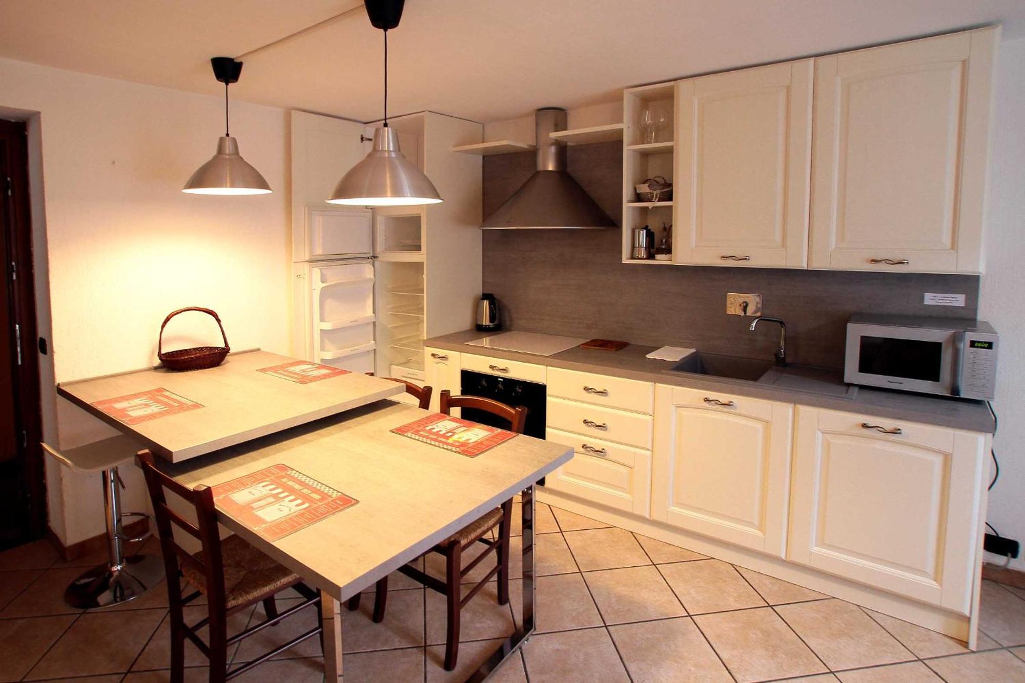 Two-Bedroom Apartment,1584664072:JPEG