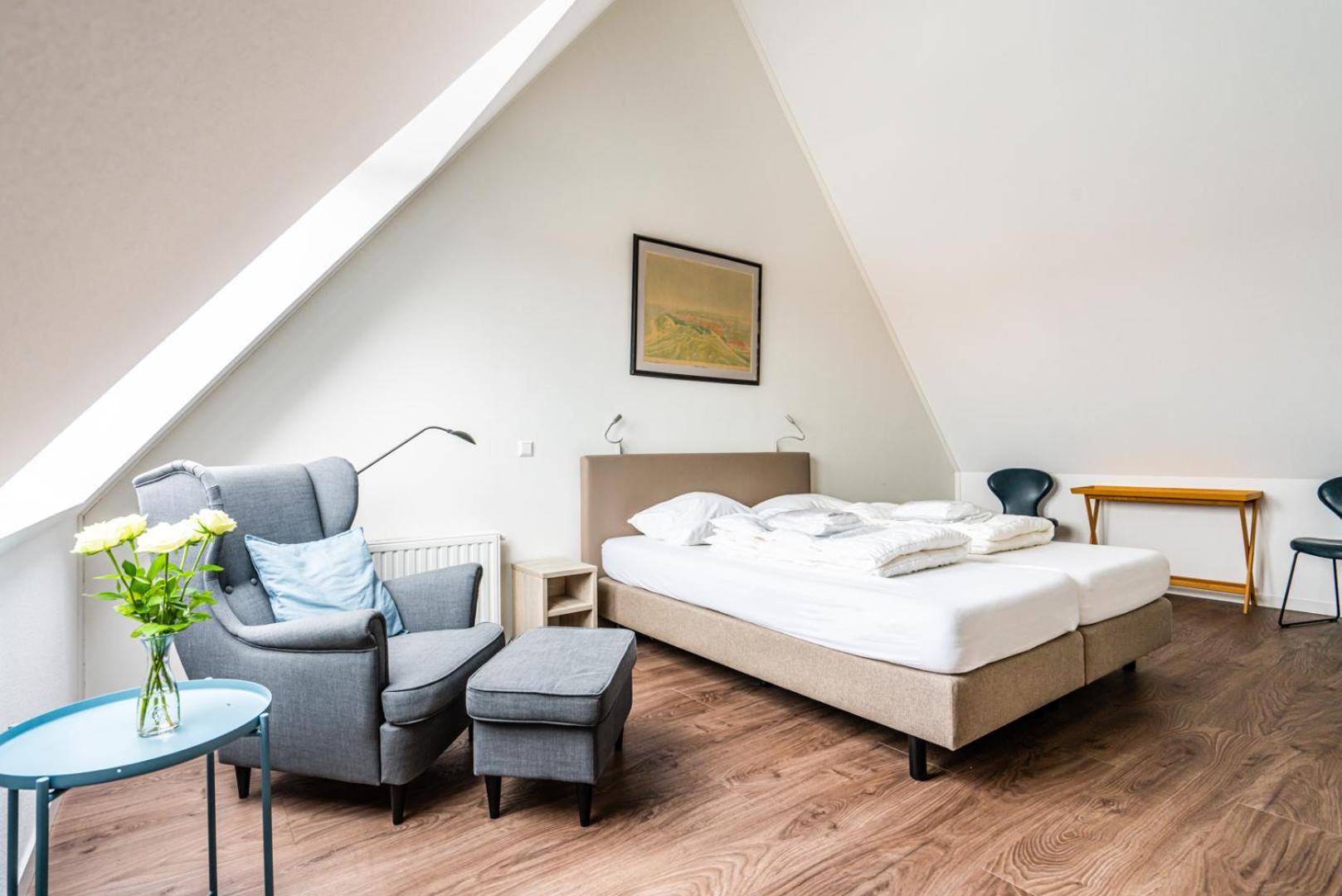 Standard Apartment