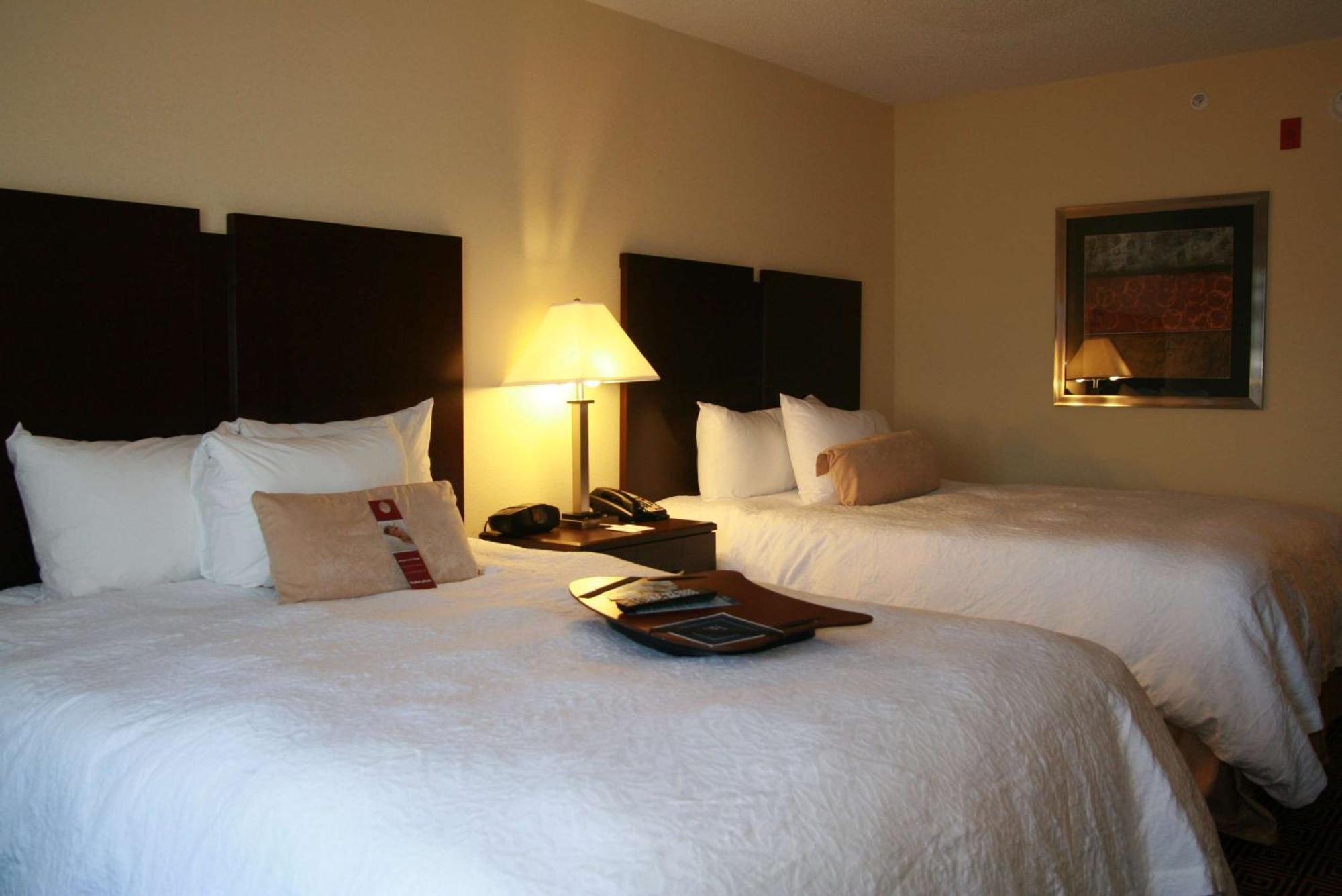Room Two Queen Beds Non-Smoking