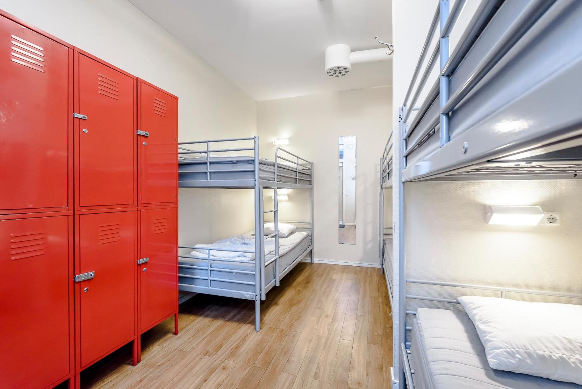 Bed 6-Bed Mixed Dormitory Room
