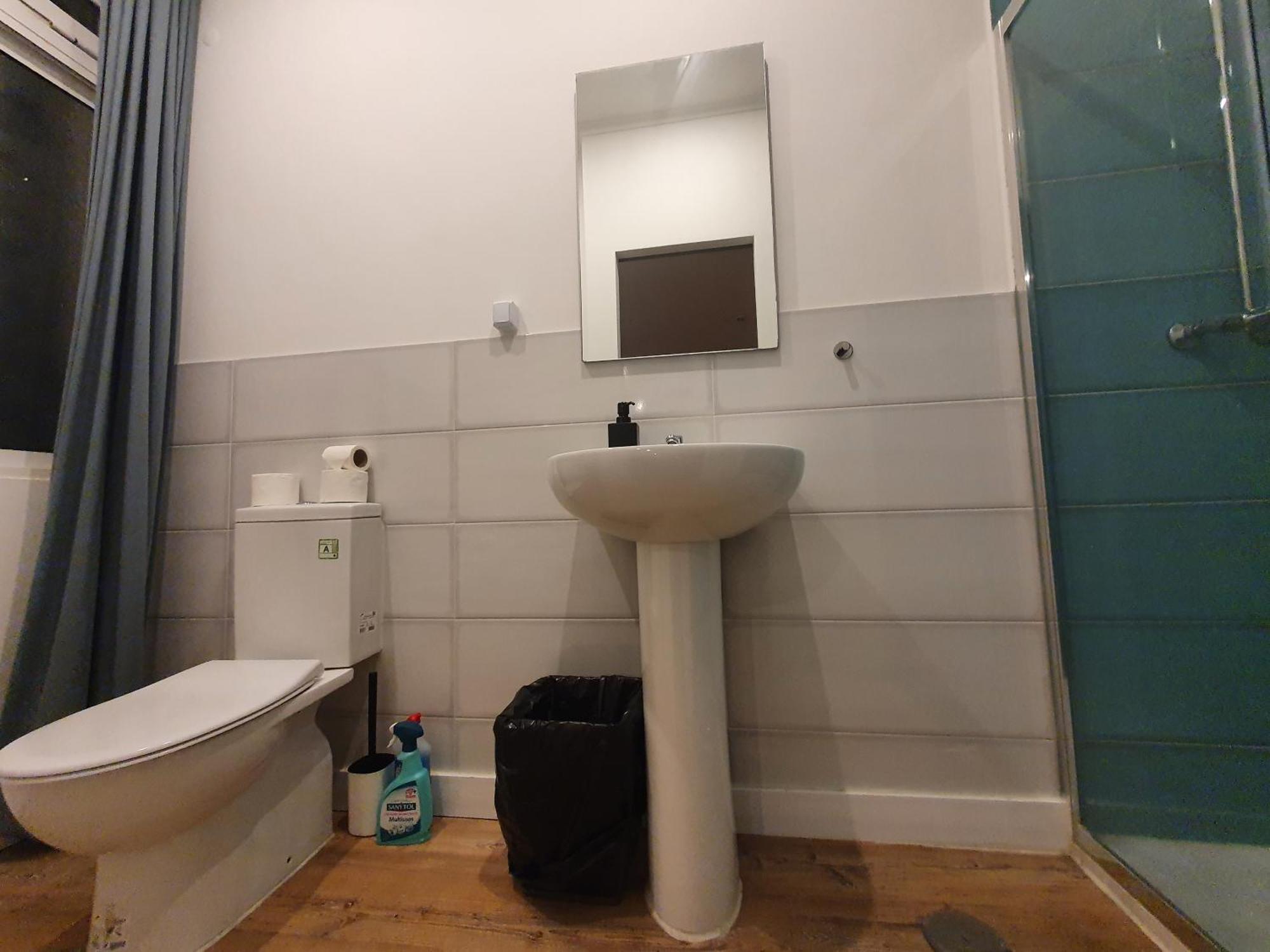 Quarto Familiar (6 Adultos)