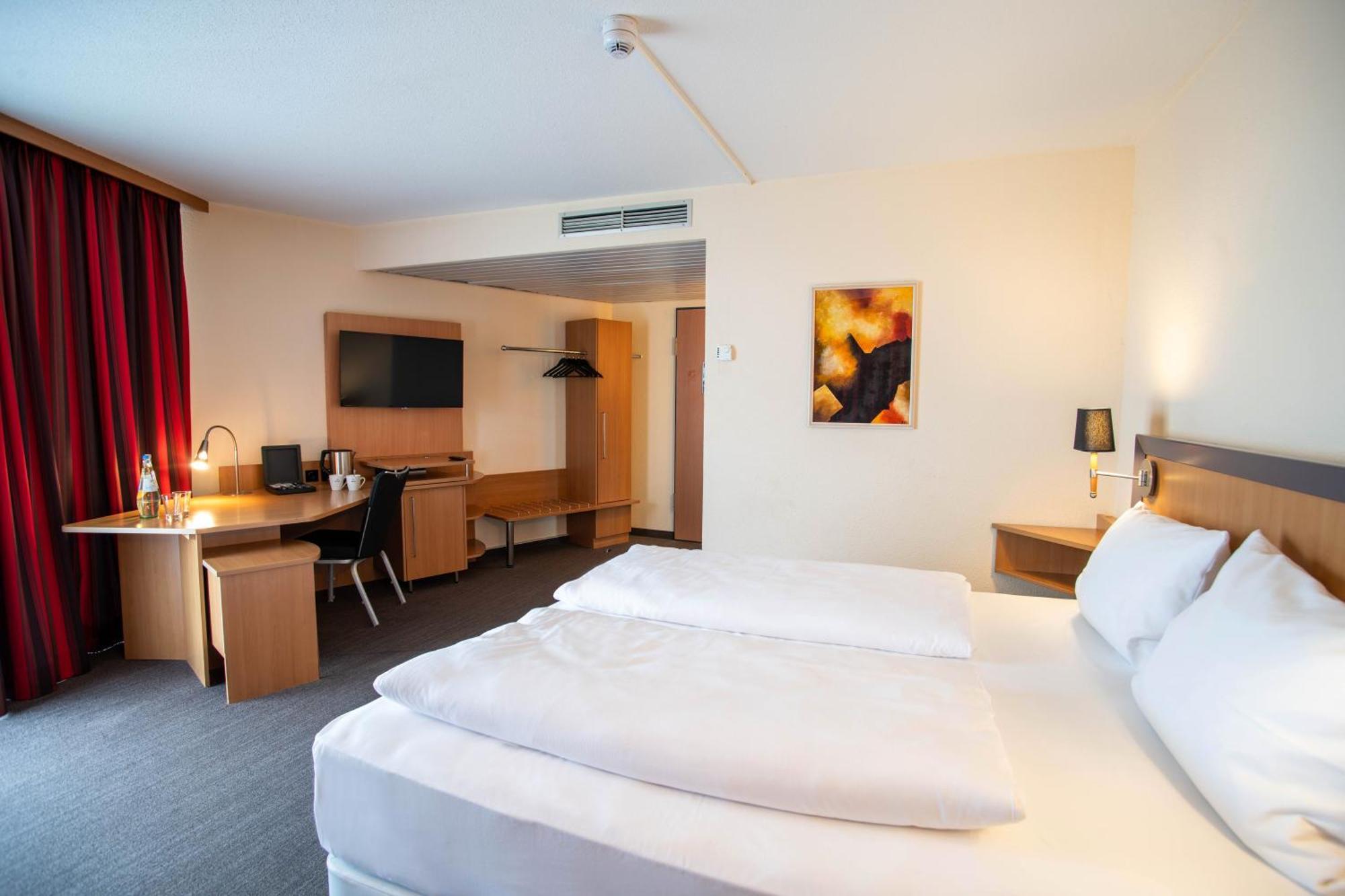 Doppelzimmer mit Balkon