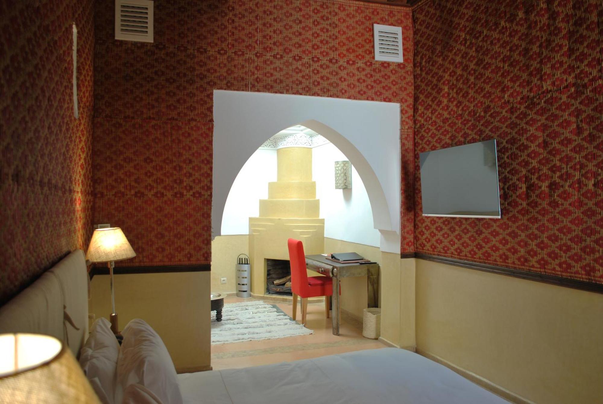 Suite with Spa Bath,1594691533:JPEG