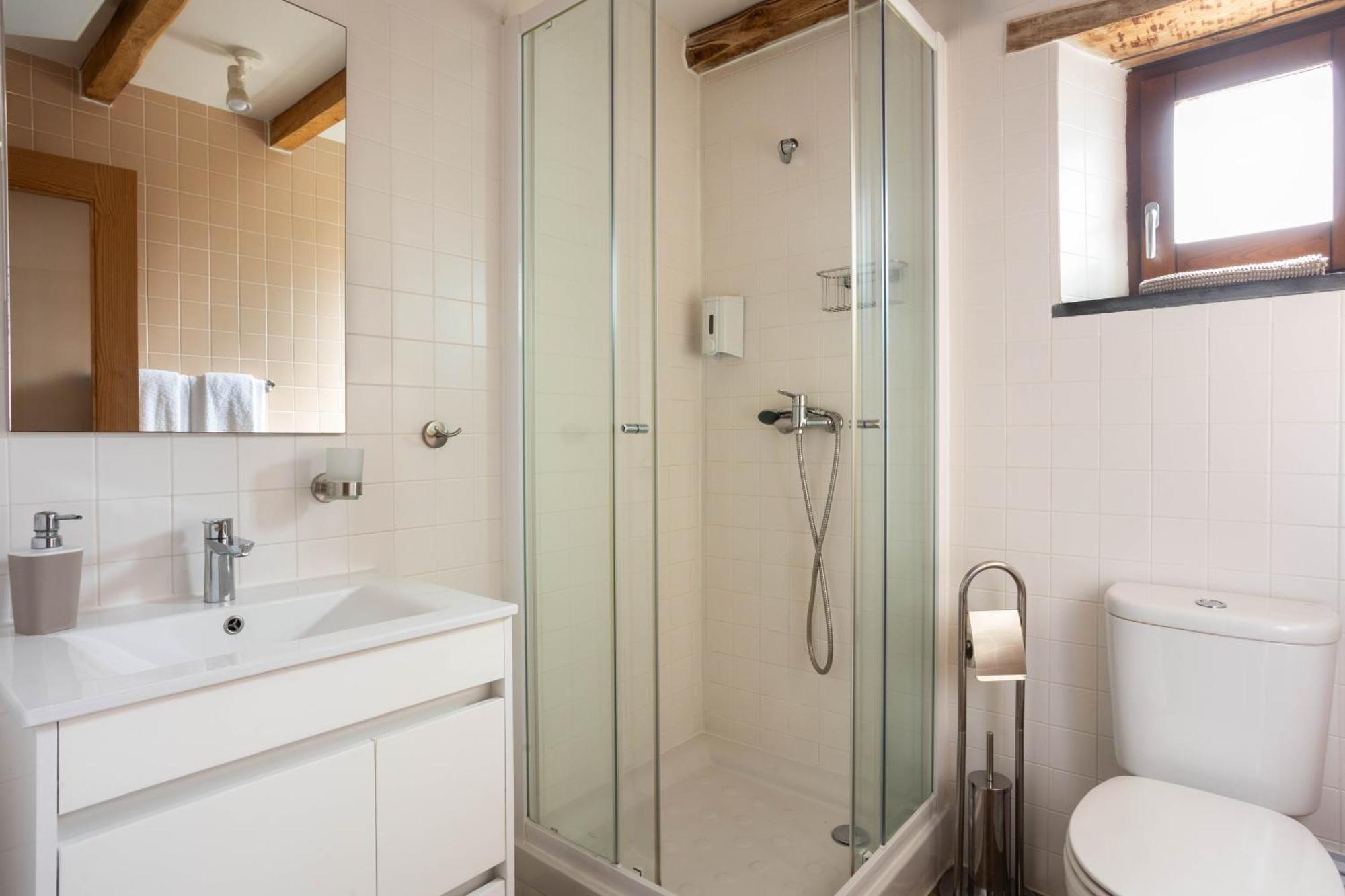 Casa com 1 Quarto - Stories