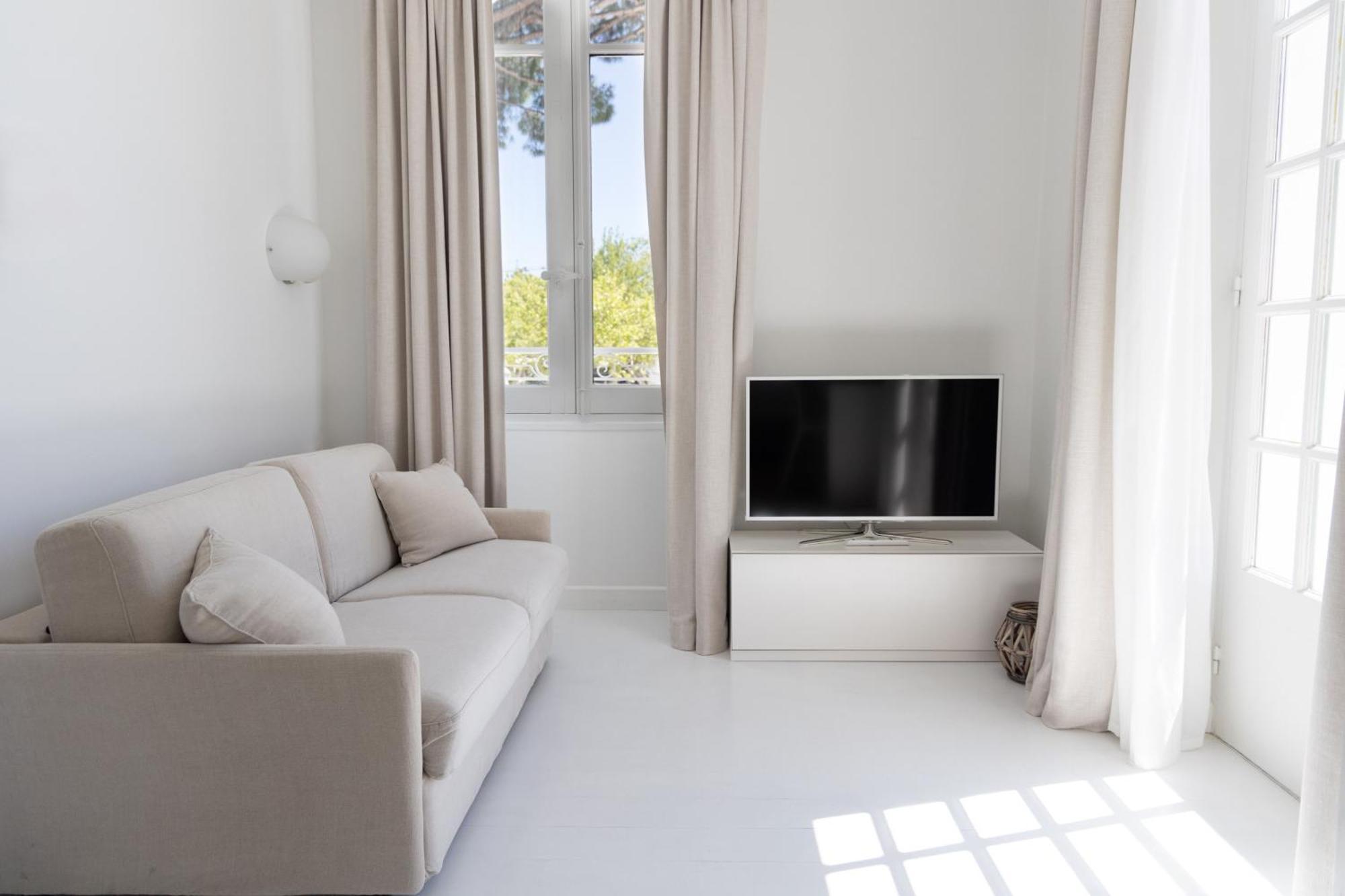Junior Suite with Terrace,1592895181:JPEG
