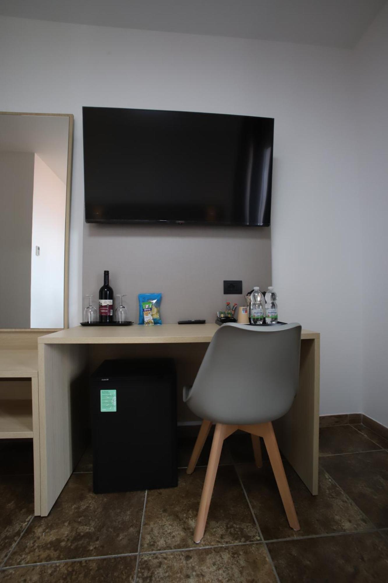 Superior Twin Room,1596012198:JPEG