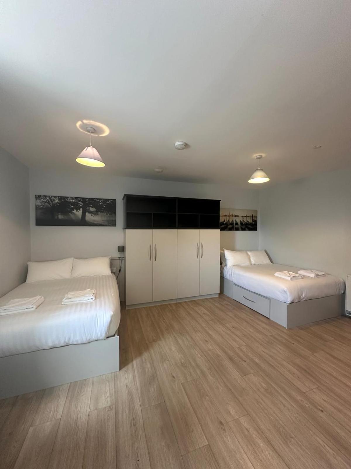 Deluxe Twin Room,1596159570:JPEG