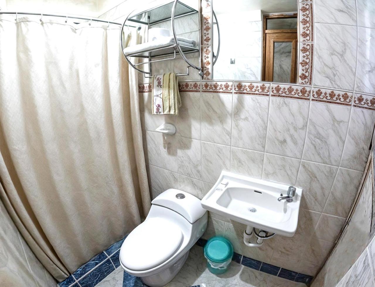 Chambre Simple avec Salle de Bains