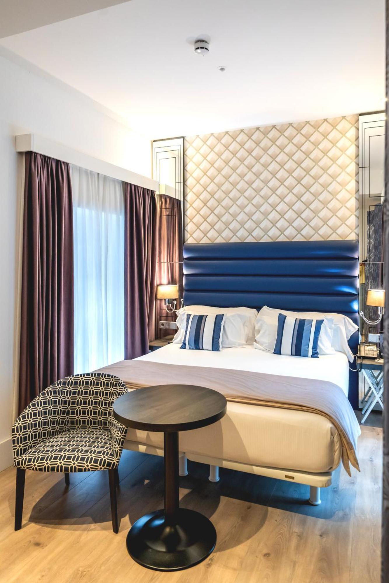 Chambre Double ou Lits Jumeaux