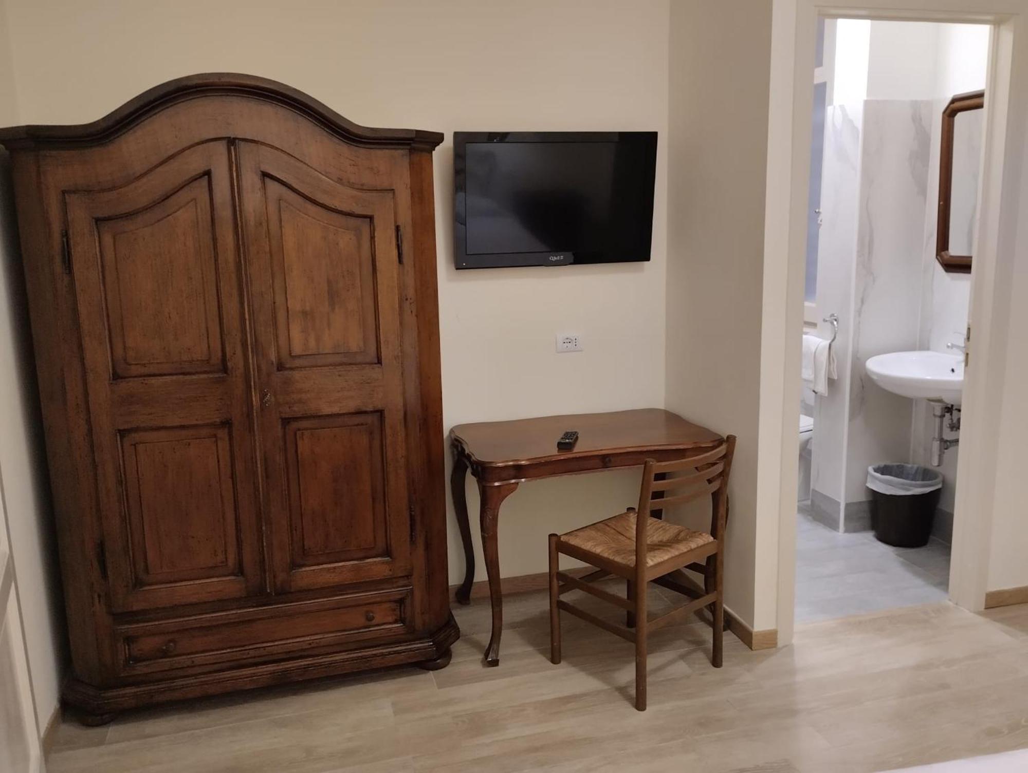 Standard Double or Twin Room,1601678765:JPEG