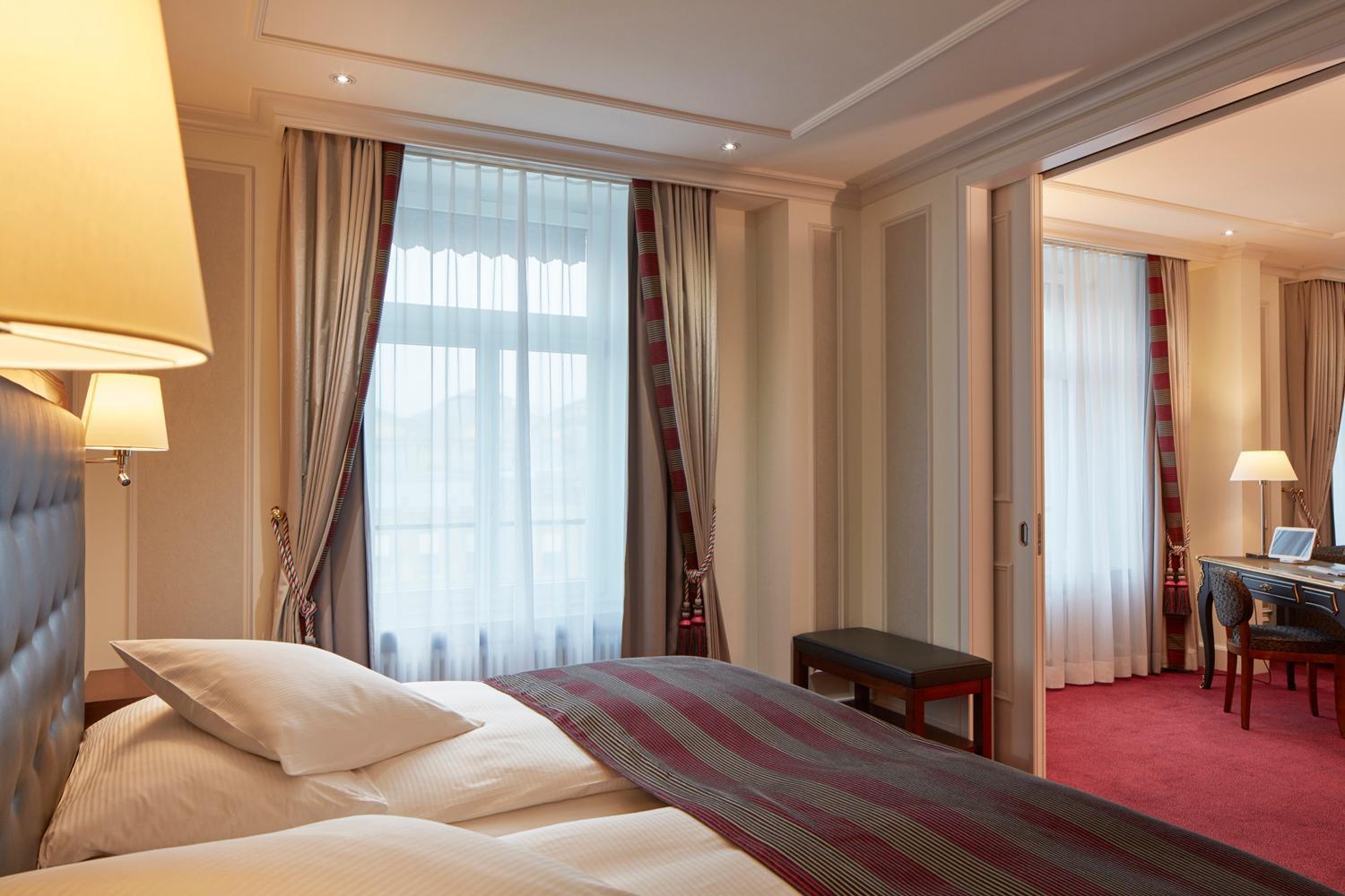 Suite with Sauna,1605368083:JPEG