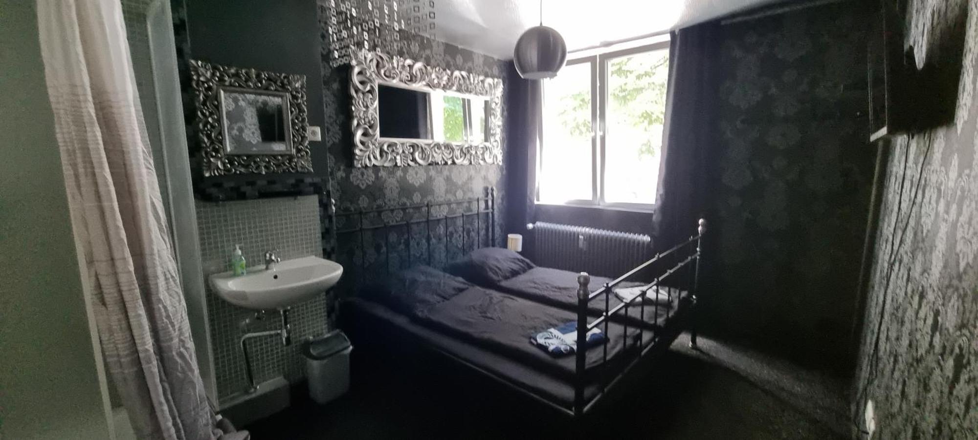 Double Room Shower