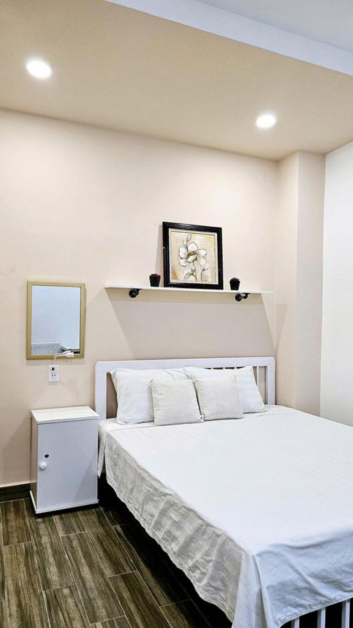 Double Room,1611107809:JPEG