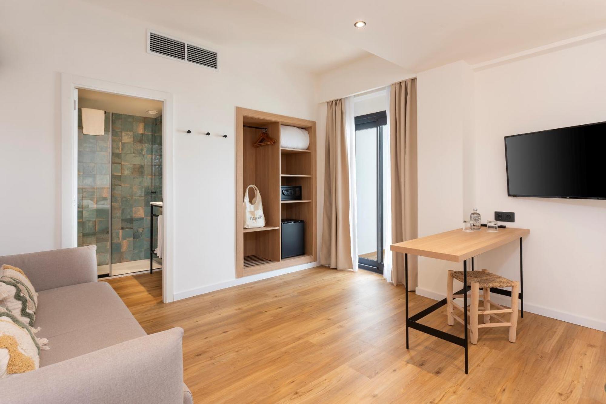 Superior Double Room - Unlimited Brunch,1611210005:JPEG