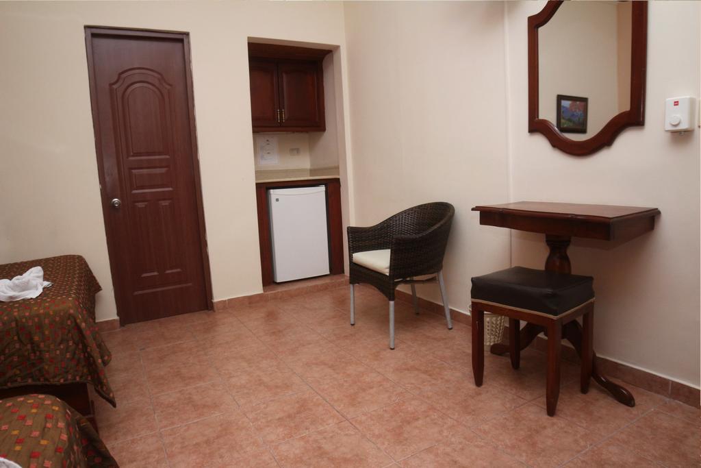 Chambre Lit Queen-Size
