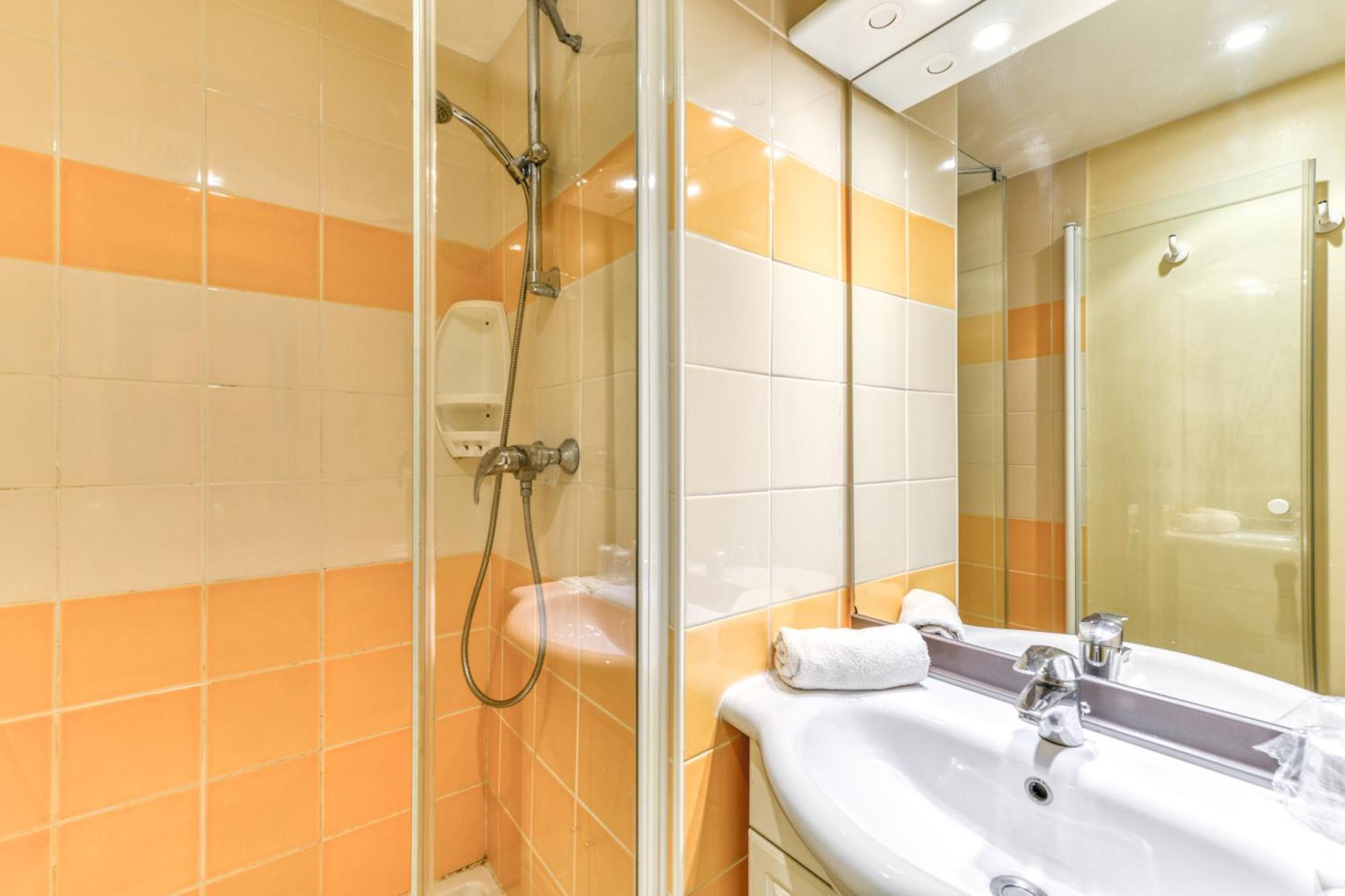 One-Bedroom Apartment,1618894975:JPEG