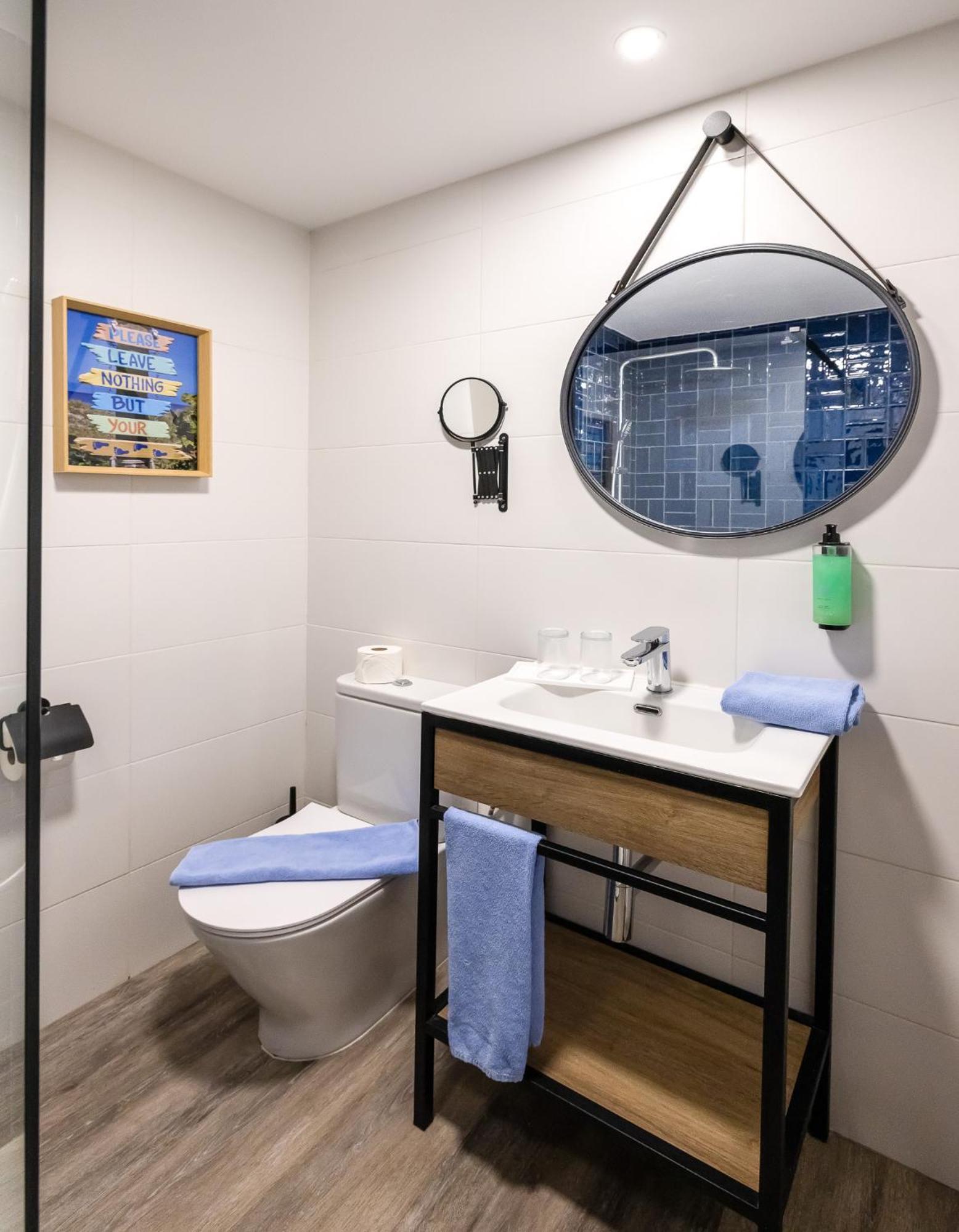 One-Bedroom Apartment without Cleaning Service