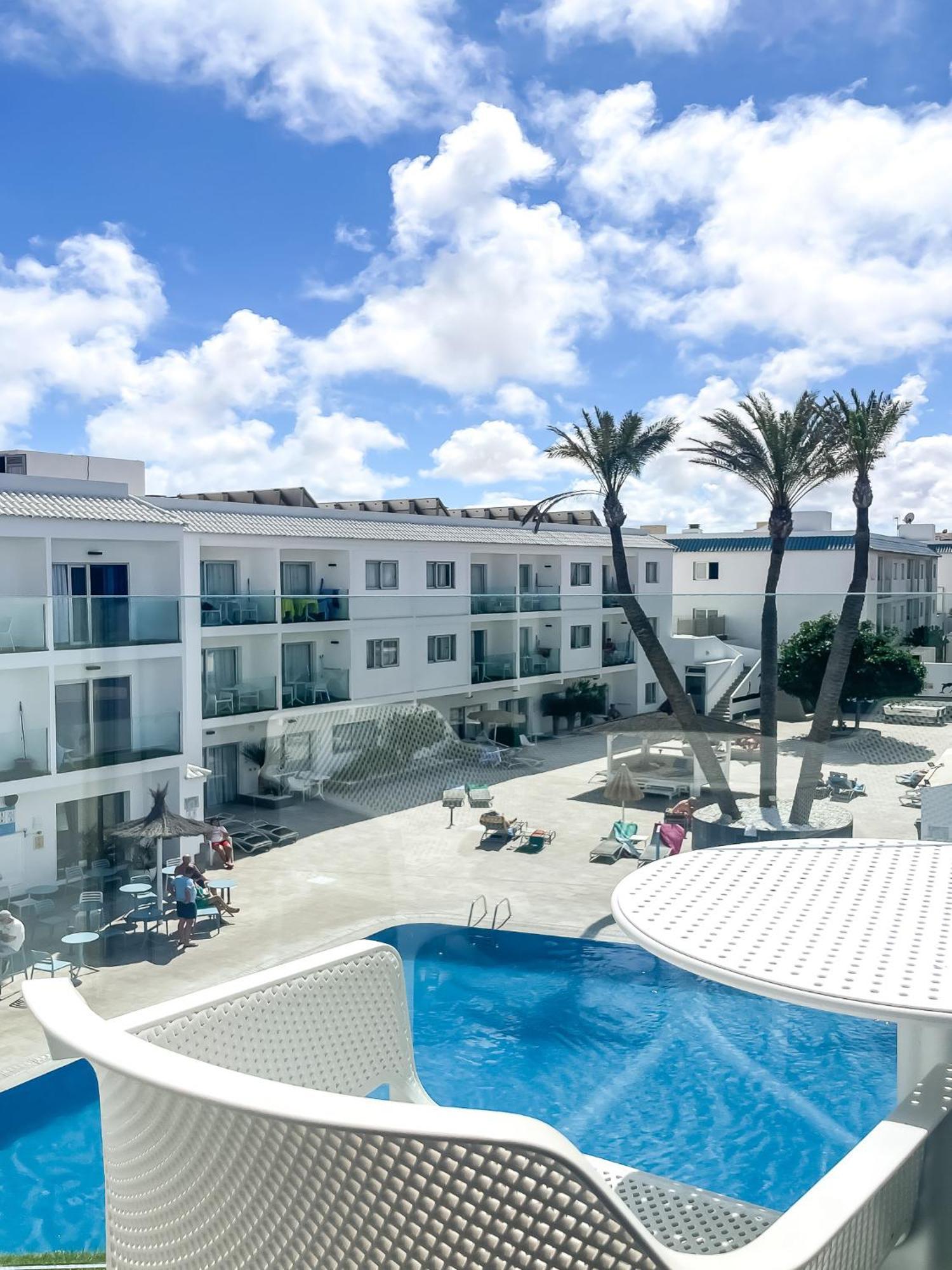 Double Room Pool View