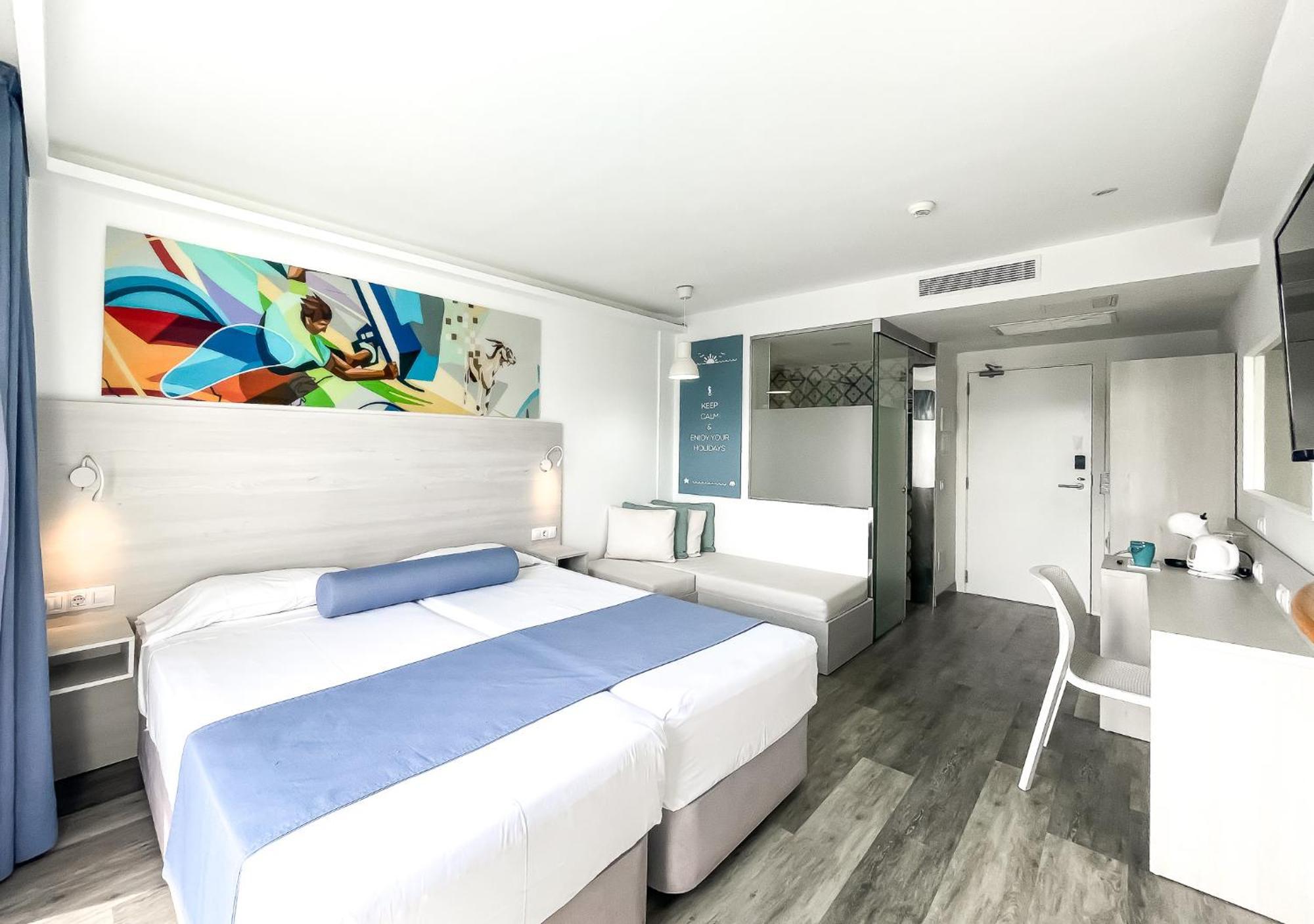 Double Room Pool View