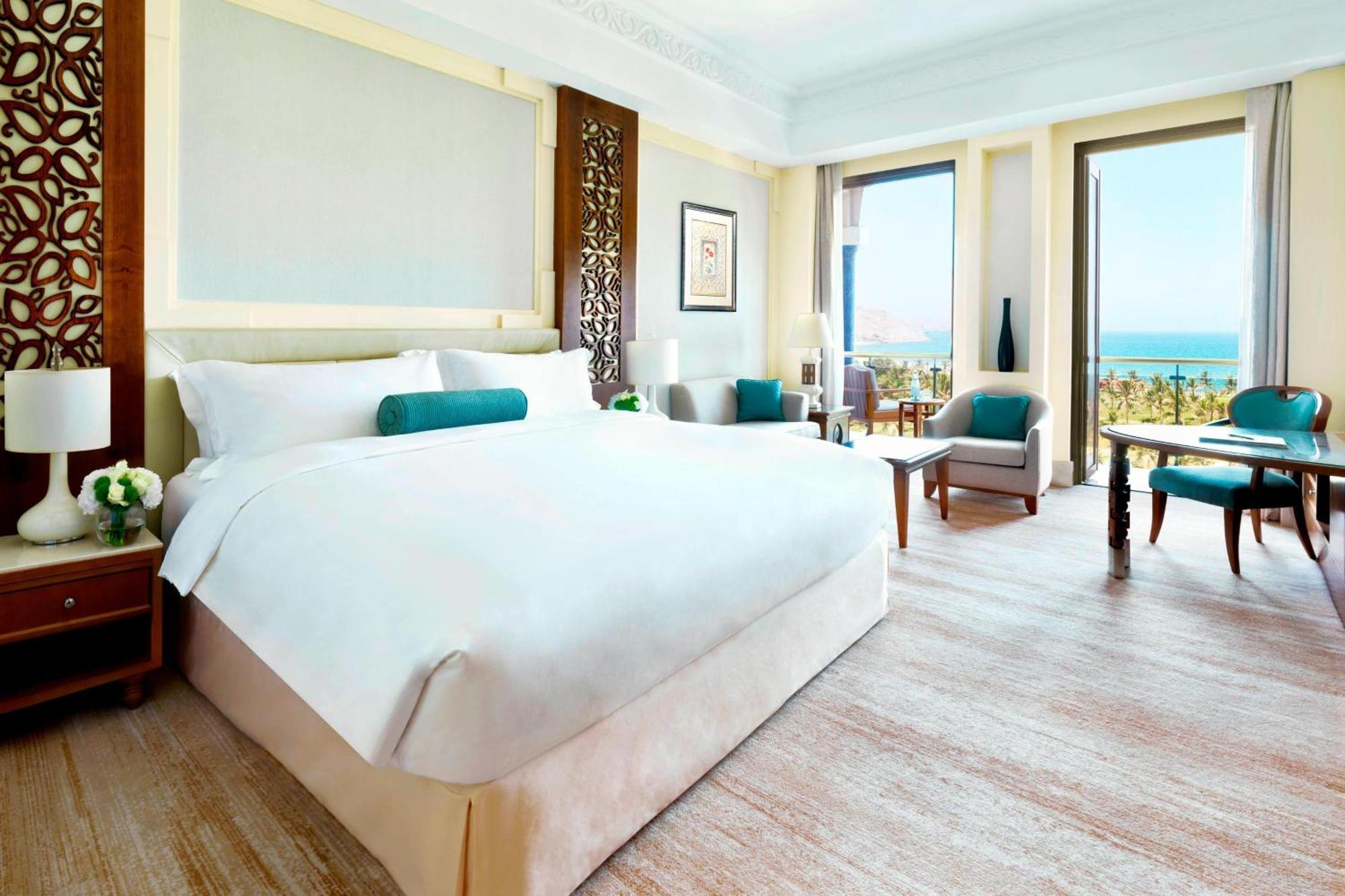 Deluxe Sea View, Guest room, 1 King,1622873263:JPEG
