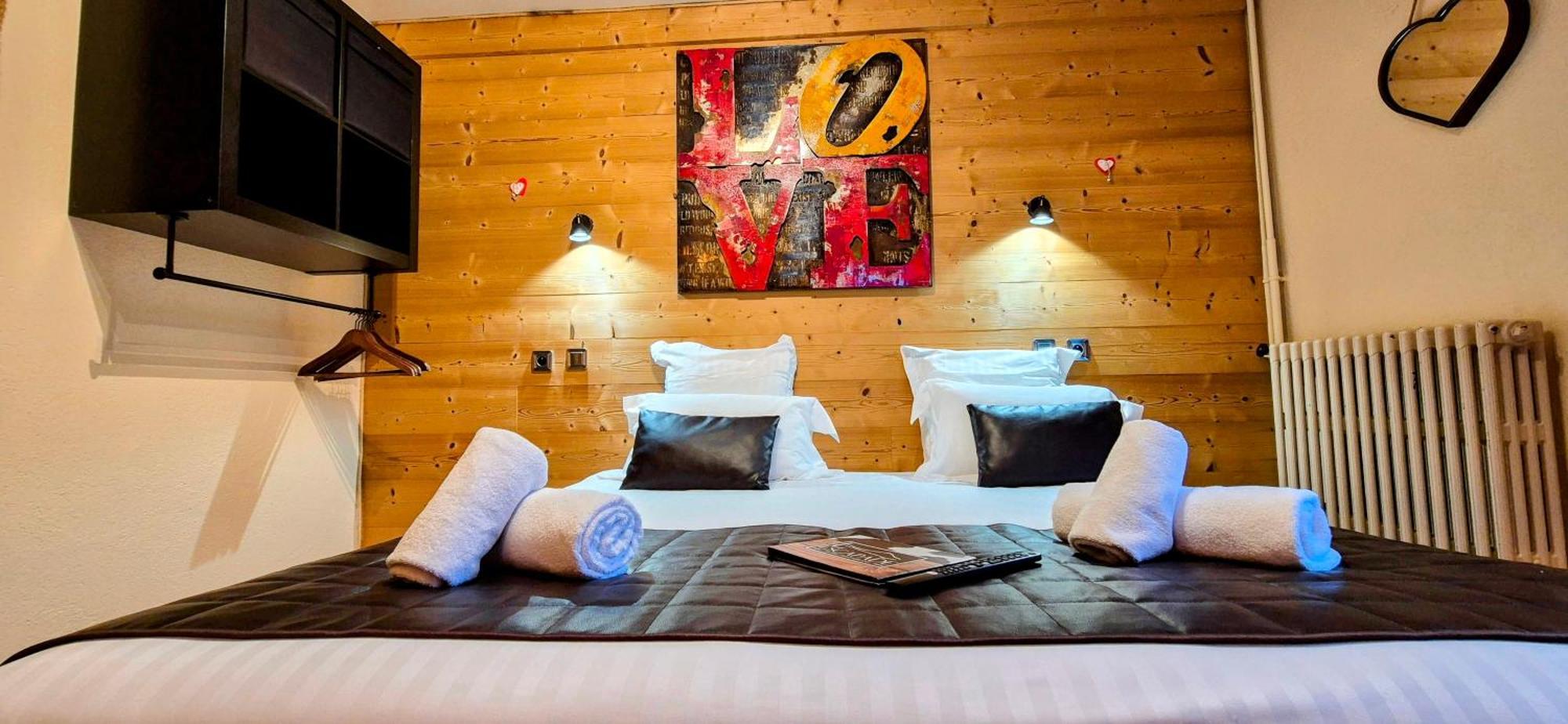 Chambre Double - Vue sur Montagne