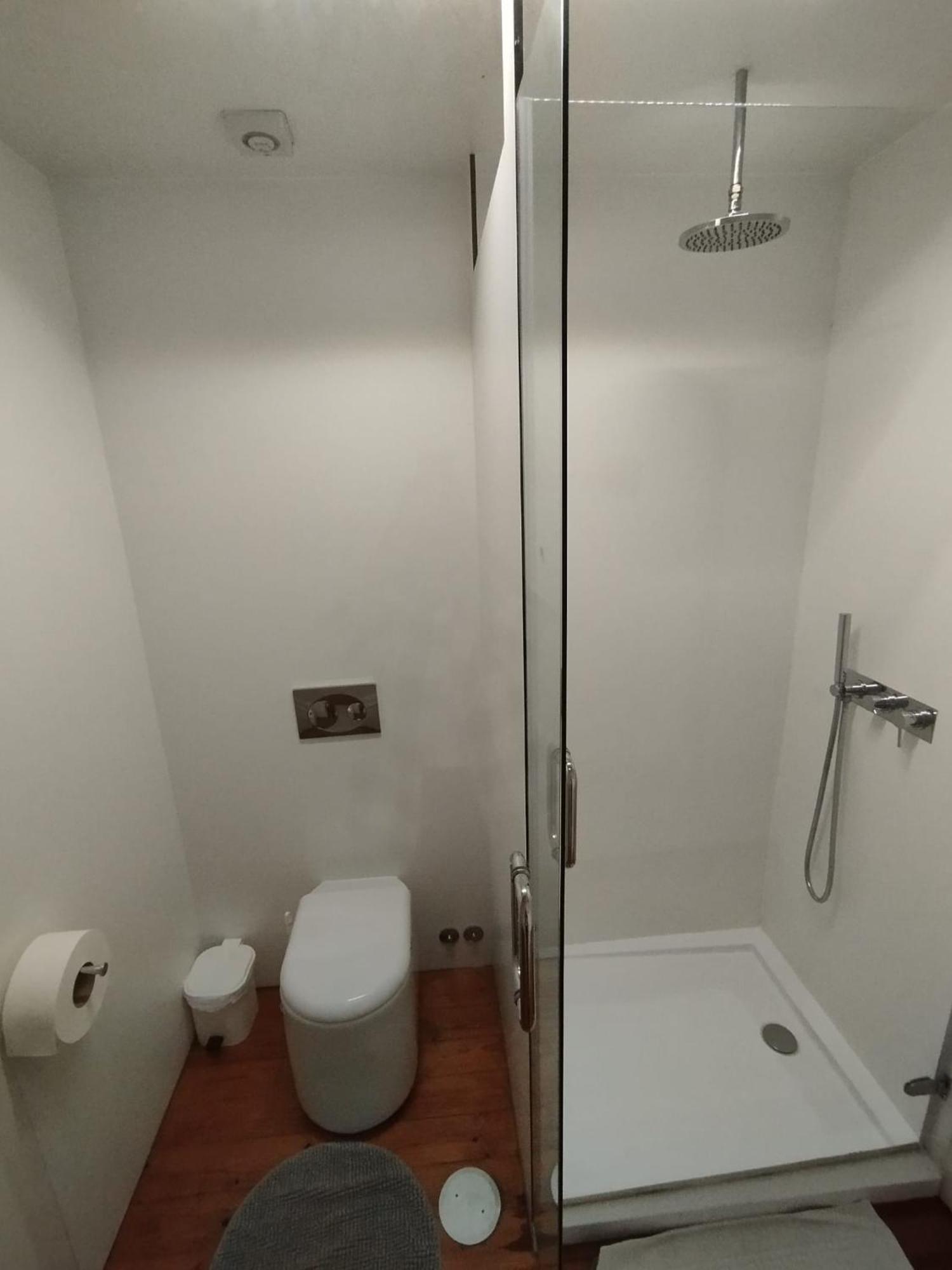 Habitación Compartida Mixta de 6 camas