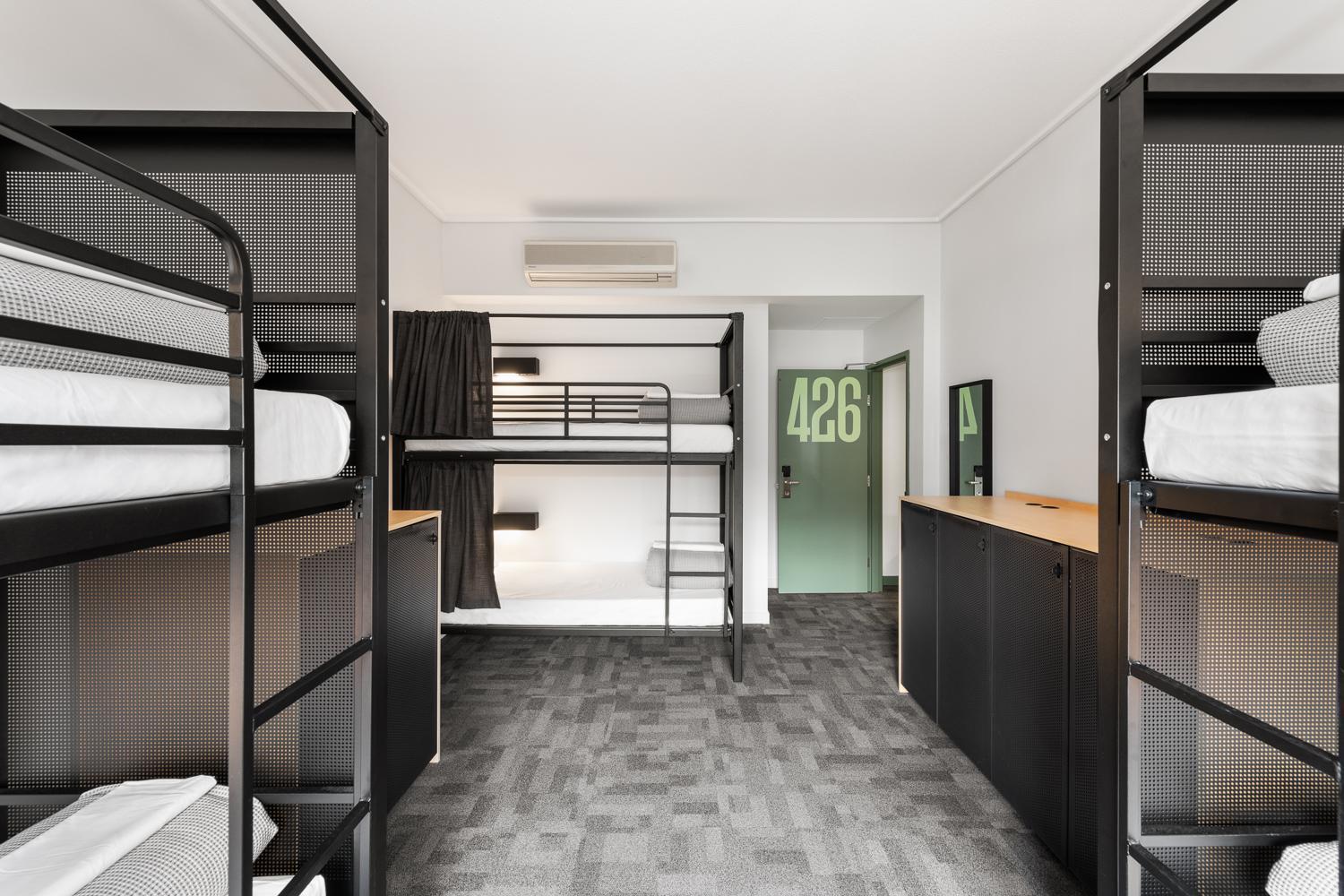 Bed 6-Bed Female Dormitory Room