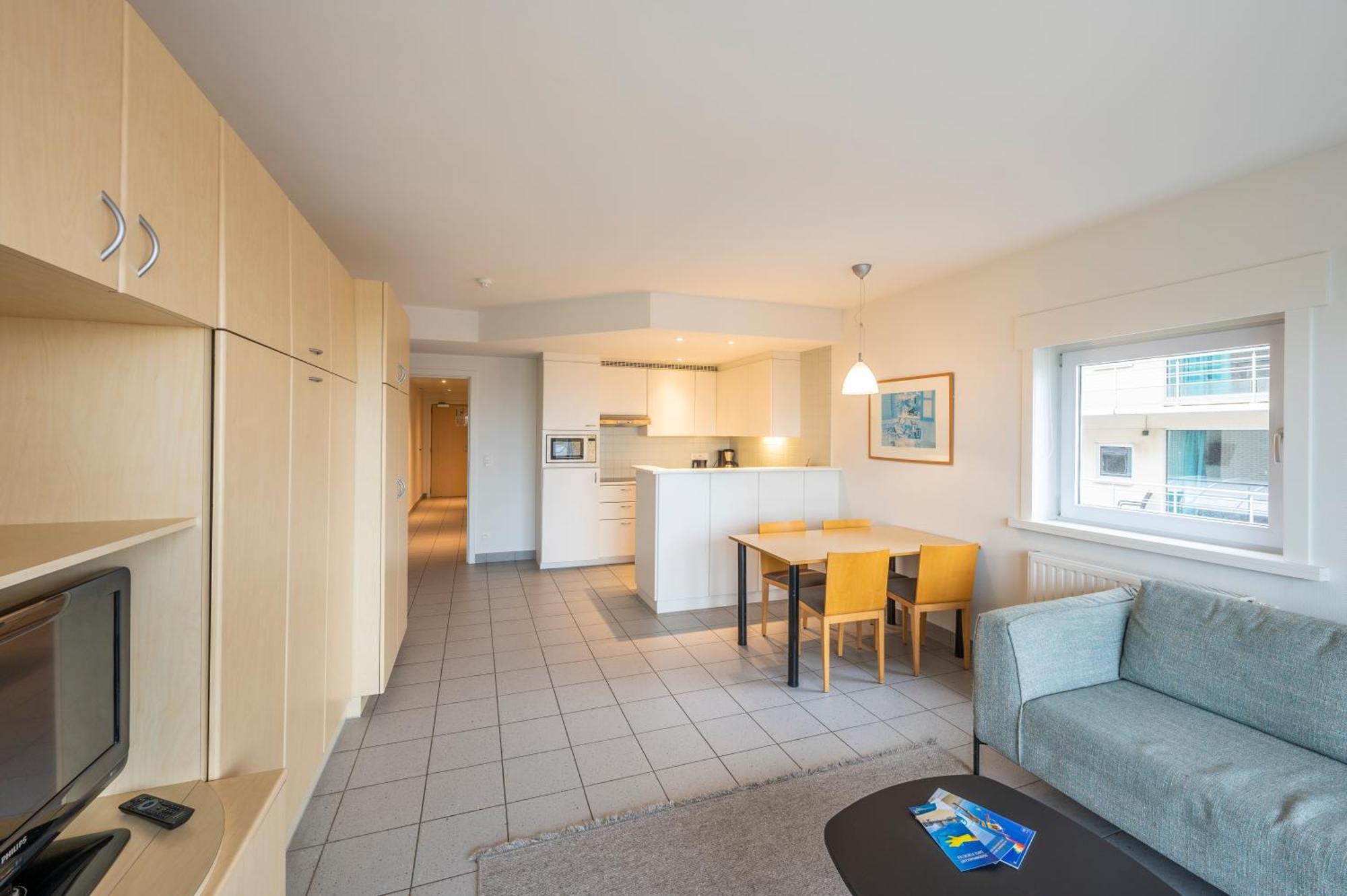 One-Bedroom Apartment City View
