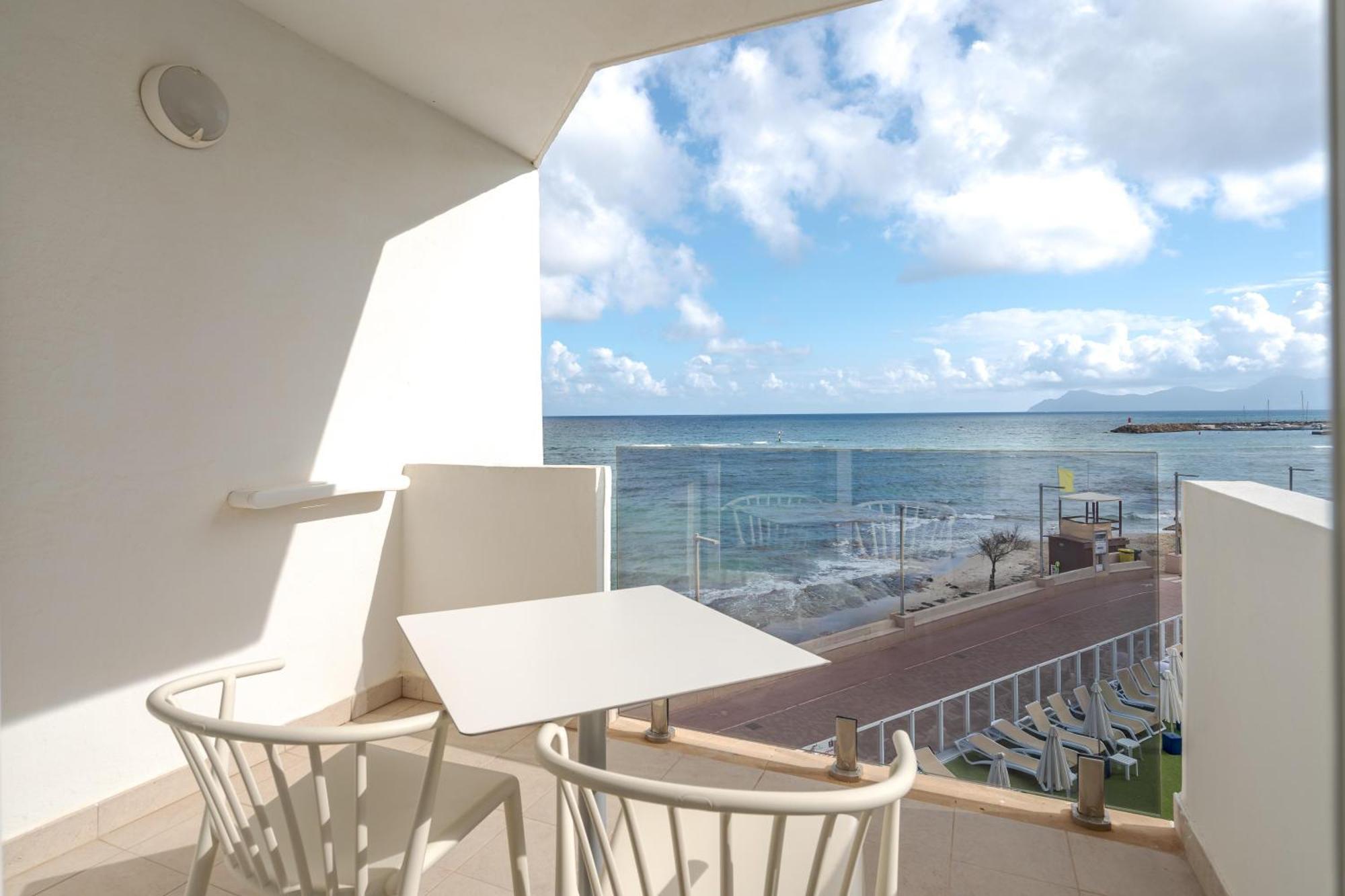 Appartement avec Vue sur Mer (3 Adultes + 1 Enfant)