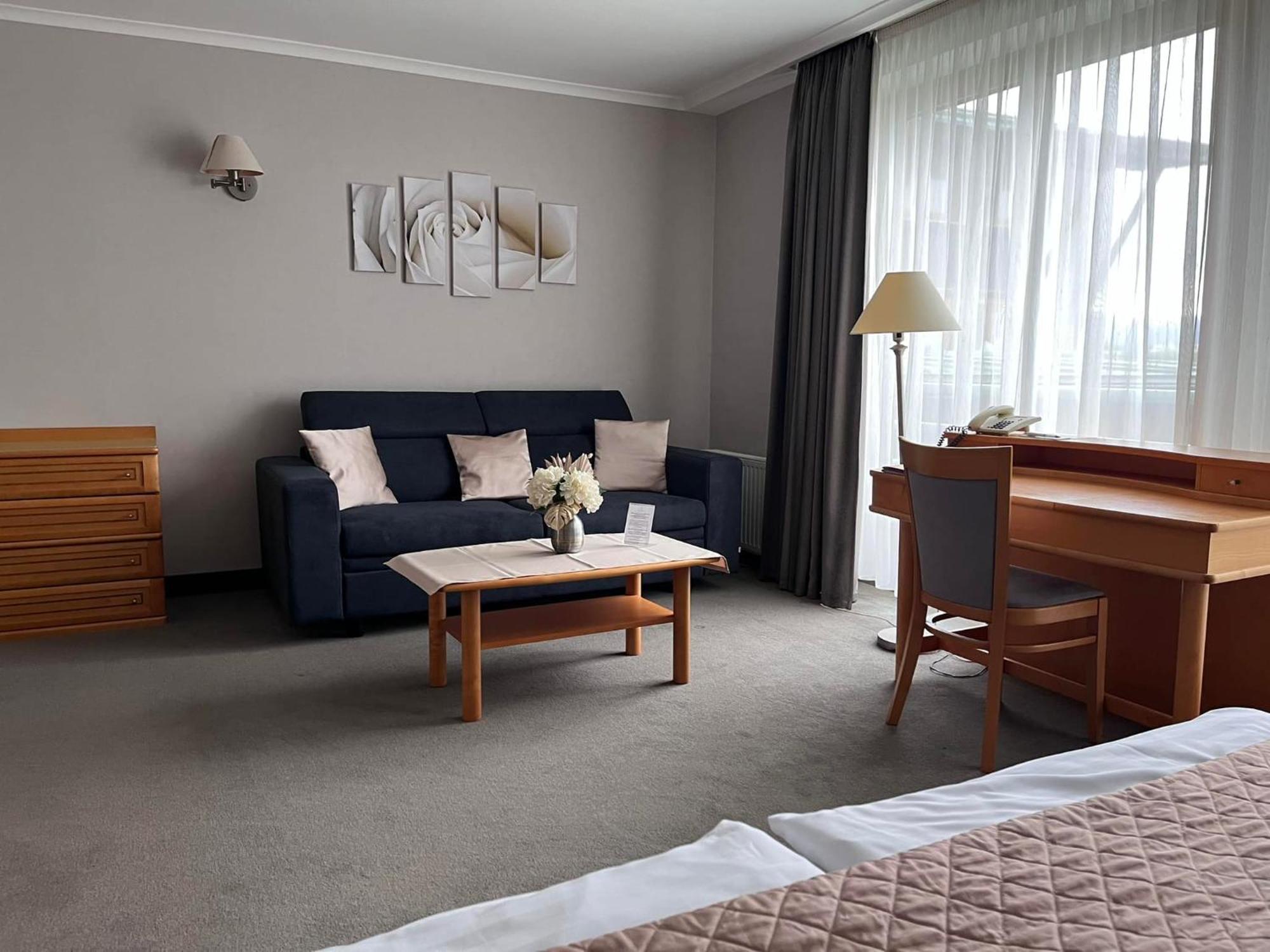 Deluxe Double Room with Extra Bed