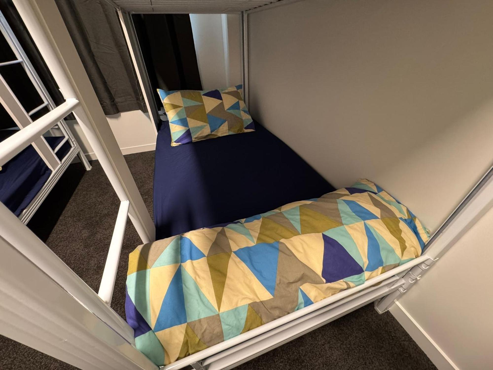 Bed 4-Bed Mixed Dormitory Room