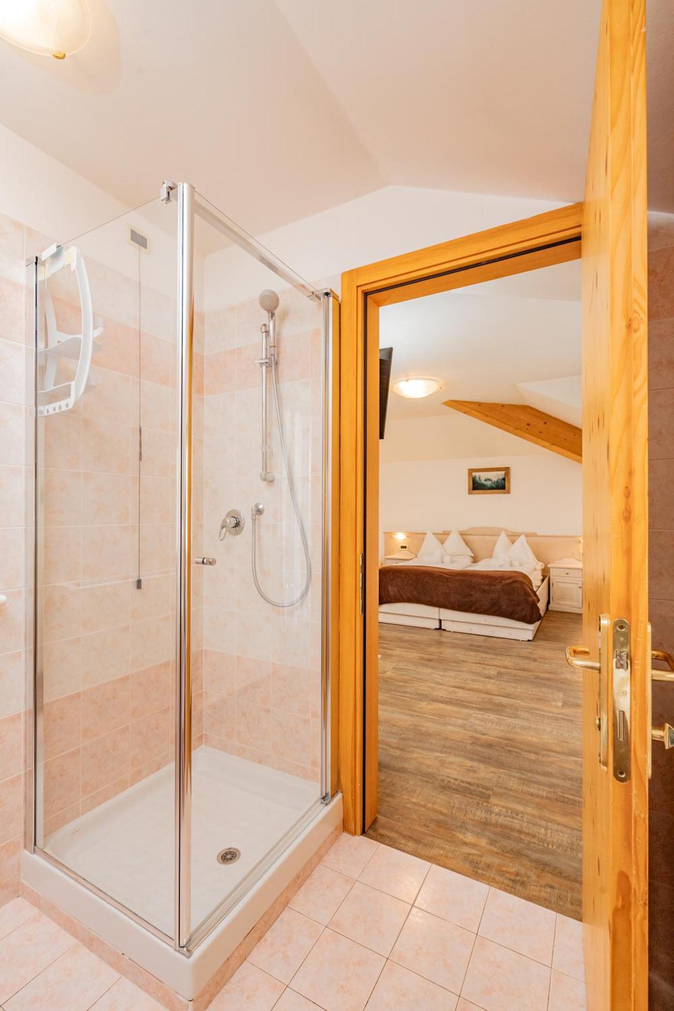 Quadruple Room Mountain View