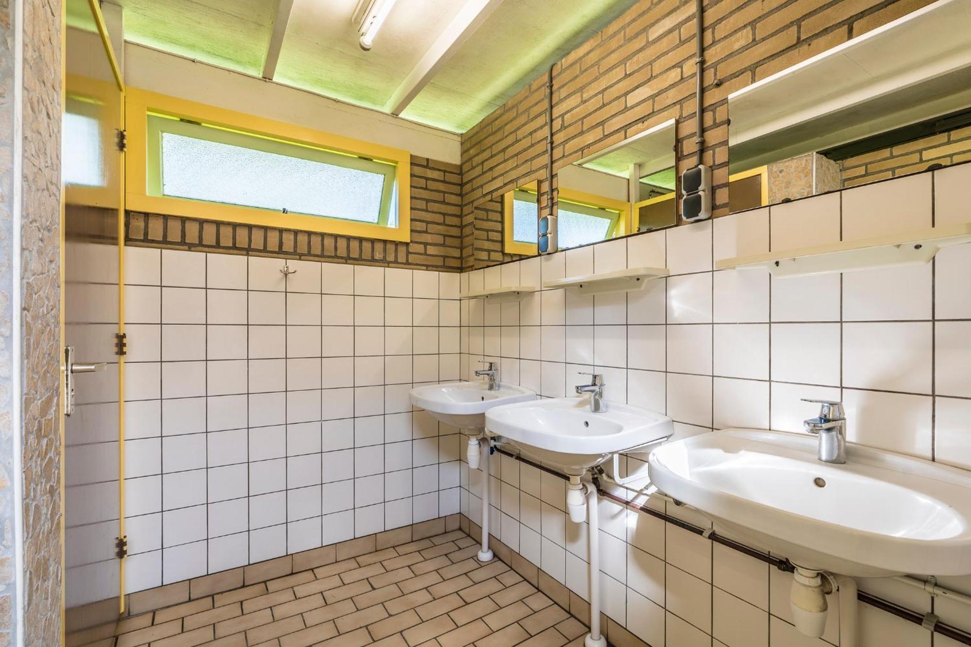 Kamer met Queensize Bed