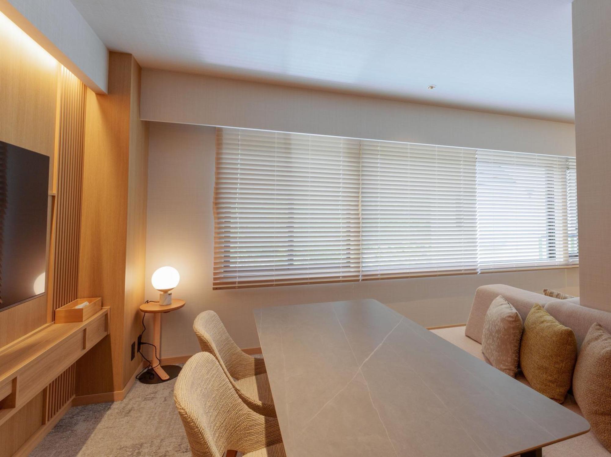 Großes Zweibettzimmer