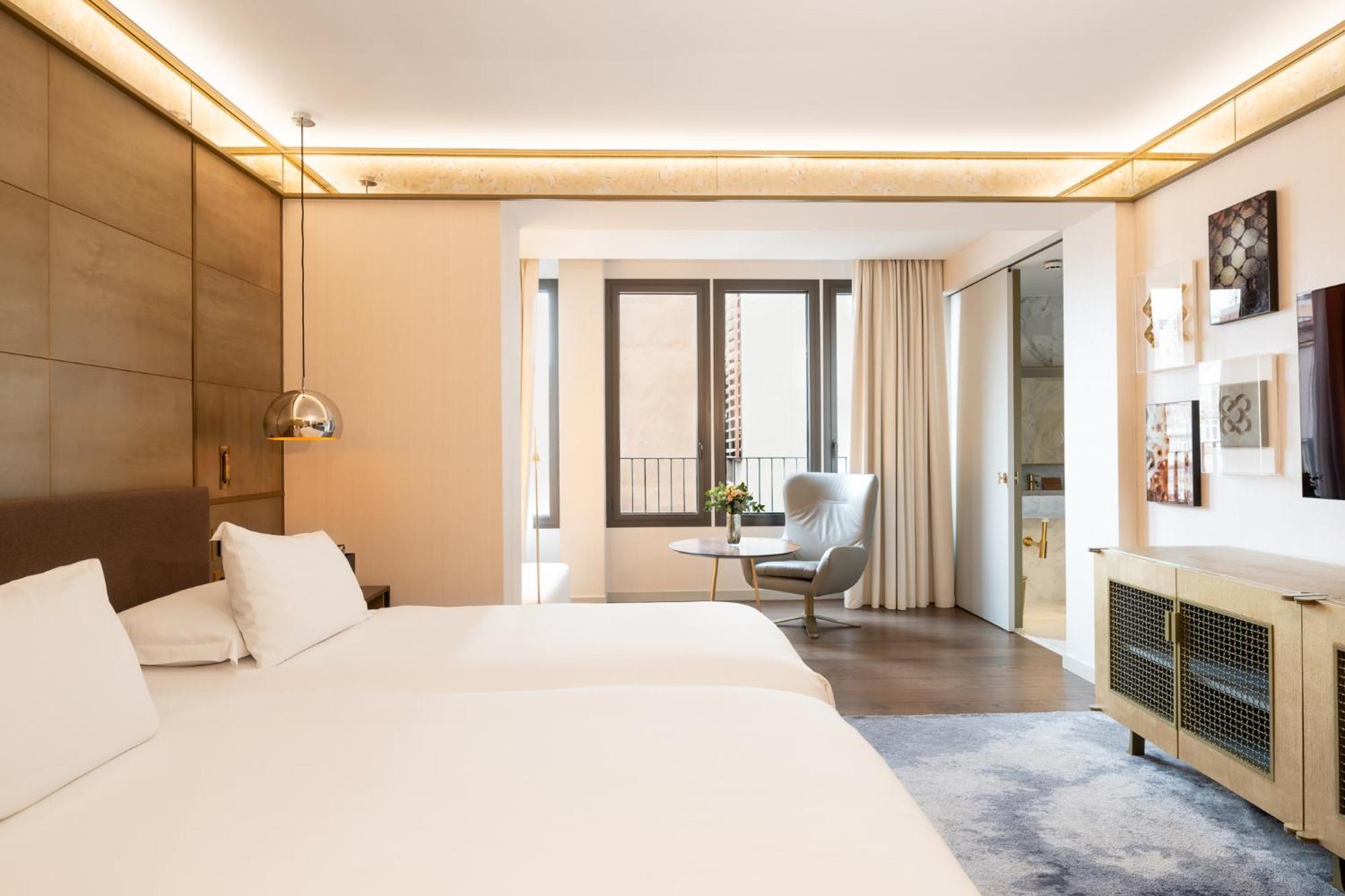 Quarto King - Acesso a Pessoas com Mobilidade Condicionada/Cabina de Duche