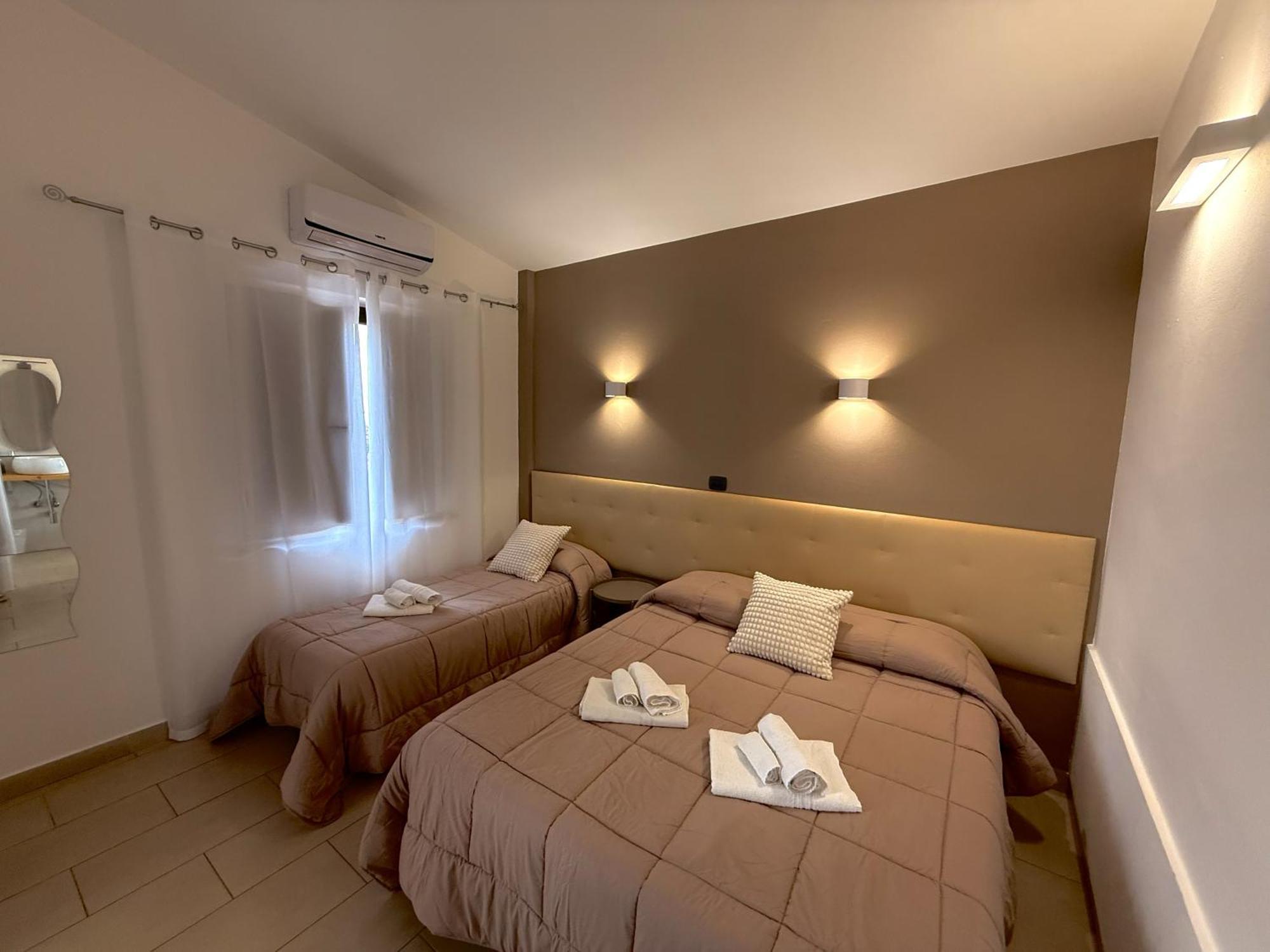 Triple Room Private Bathroom
