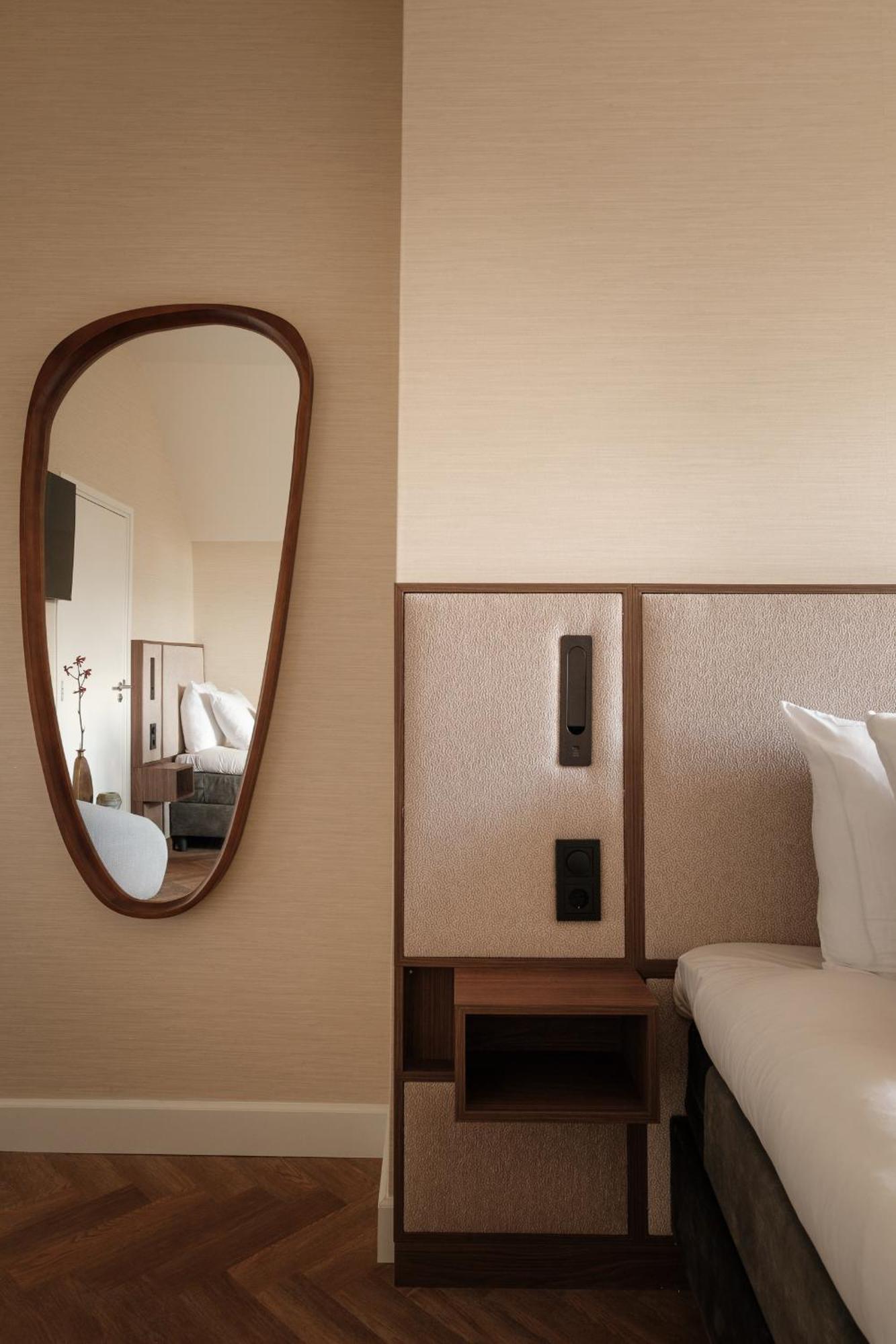 Quad Room Suite,1655267864:JPEG