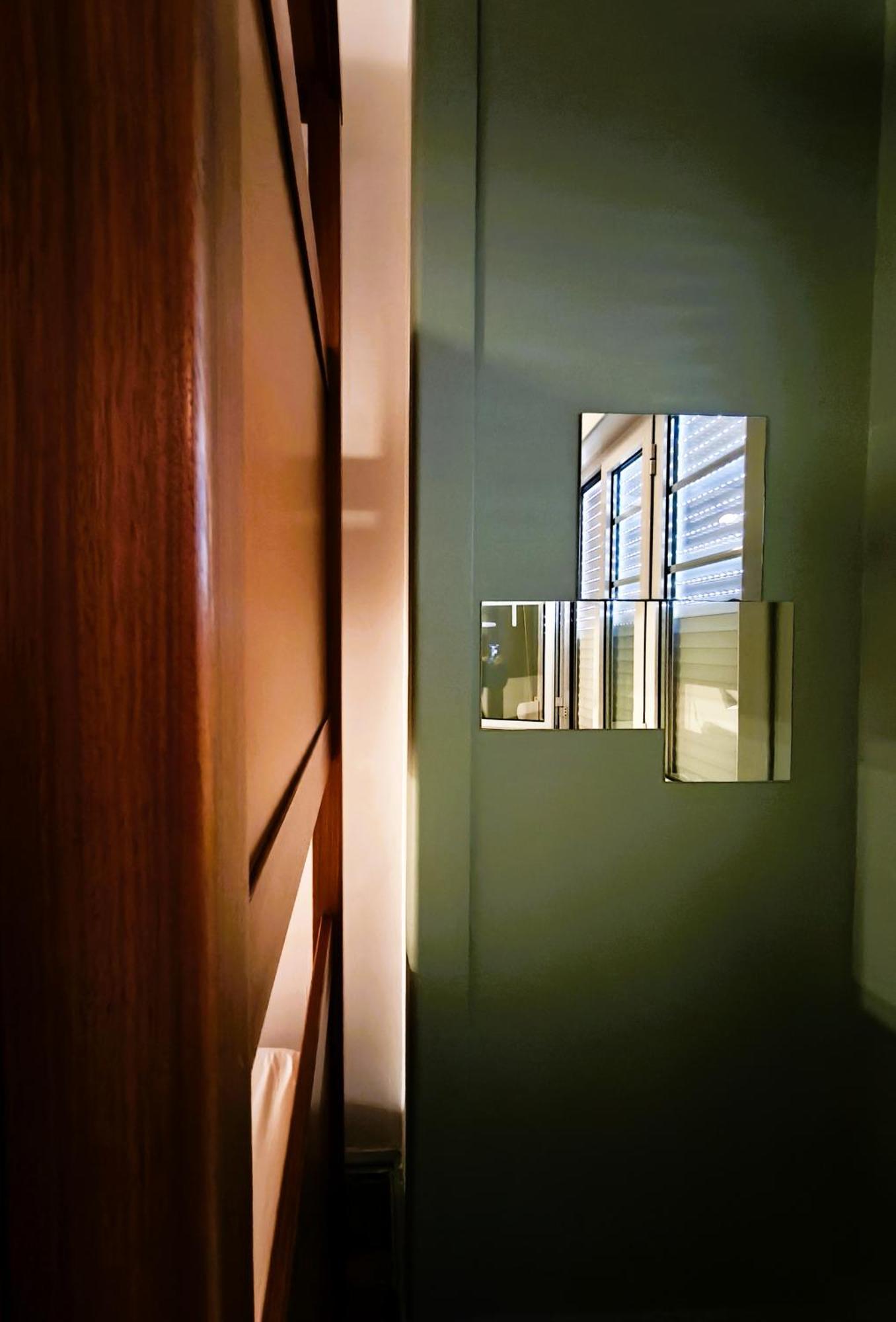 Quarto Familiar com Vista Cidade