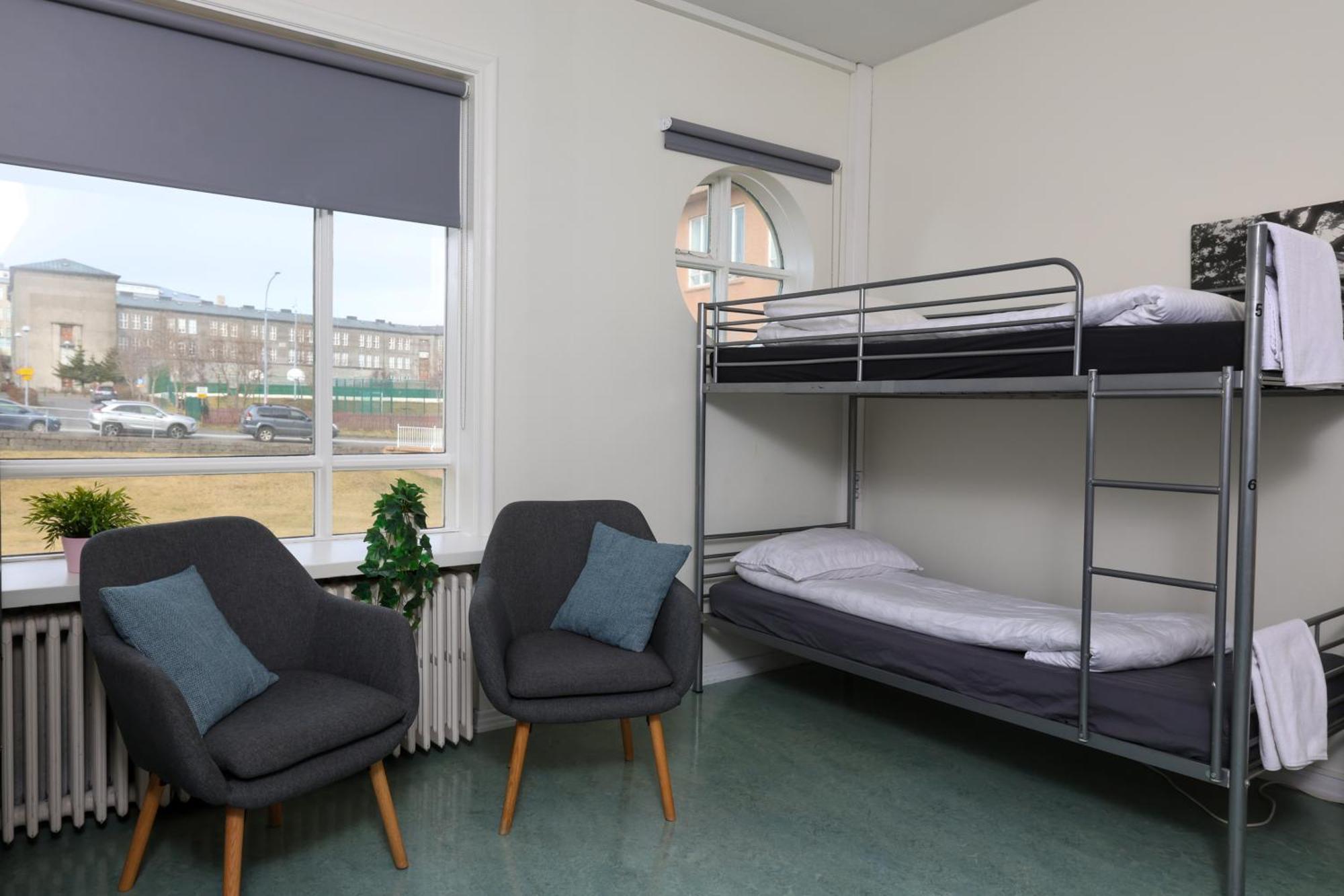 Habitación Doble Económica con baño compartido