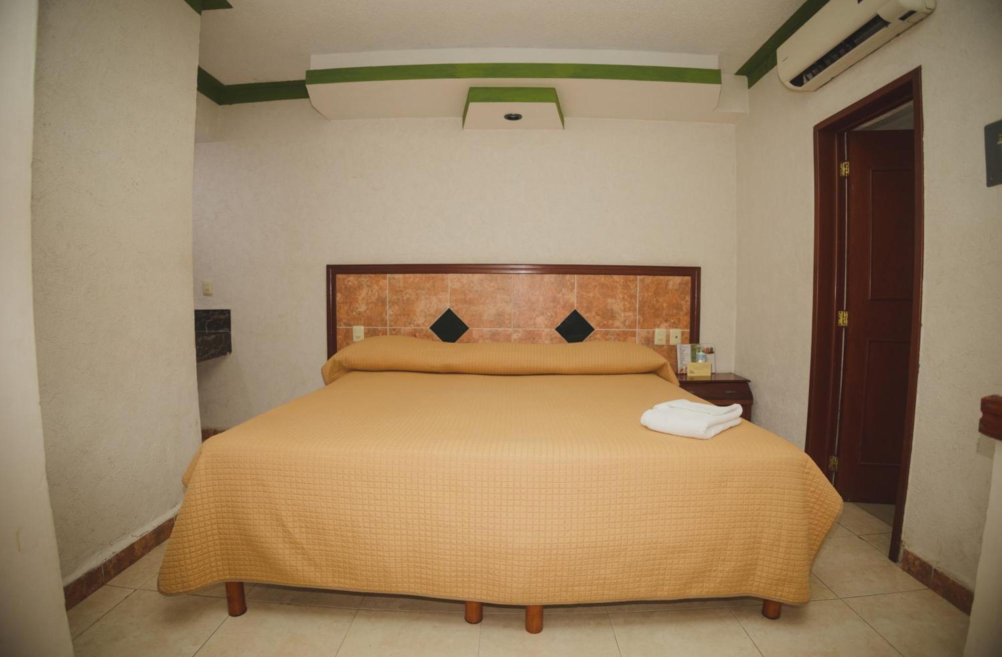King Room,1660319762:JPEG