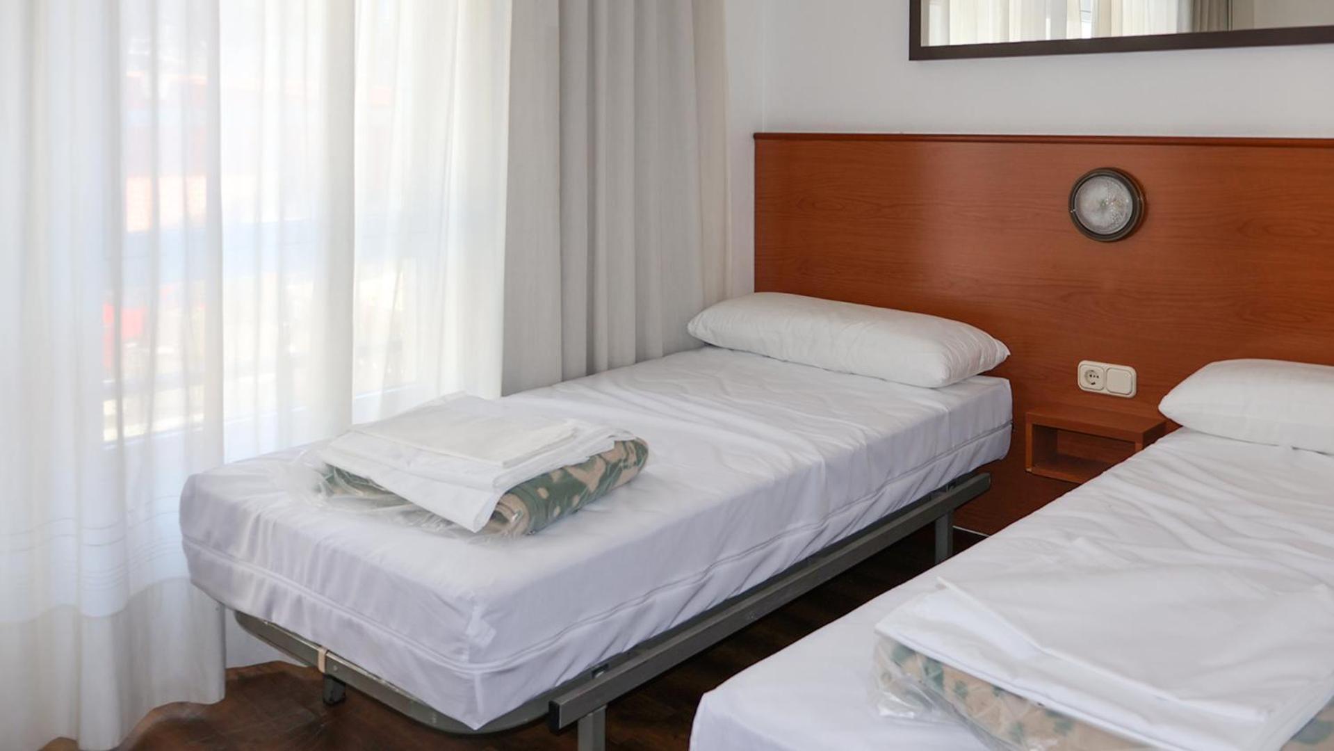 Tweepersoonskamer met 2 Aparte Bedden