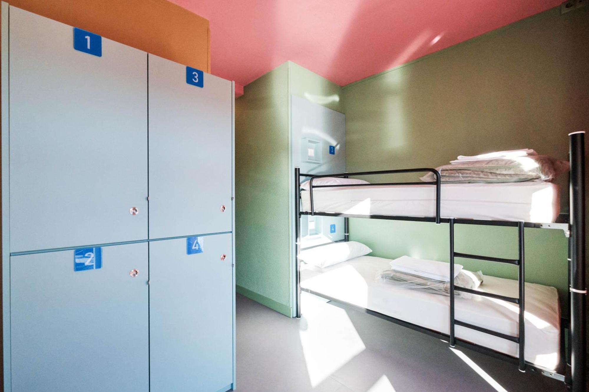 Stapelbed in Gemengde Slaapzaal