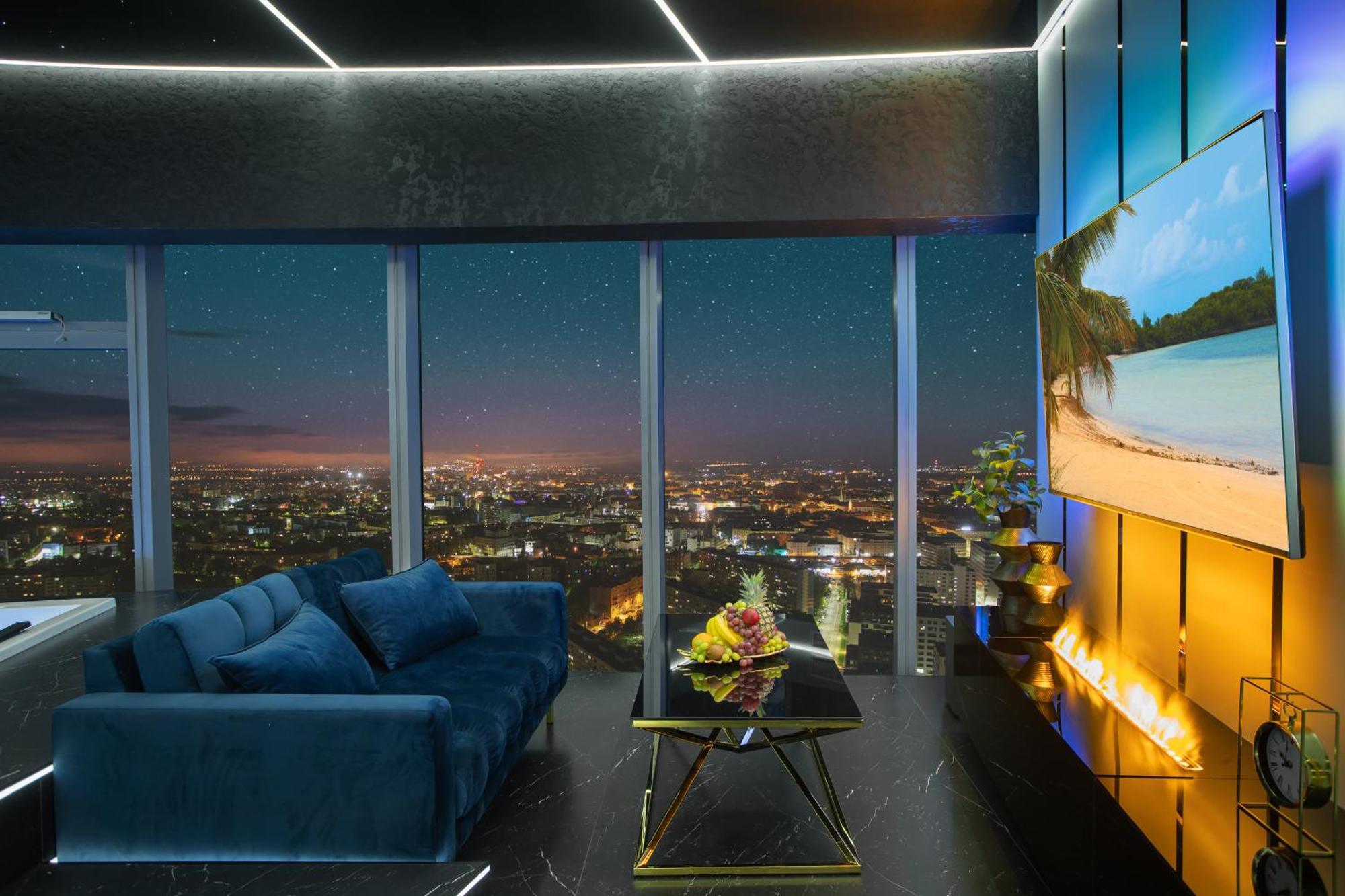 Premier Apartment with Old Town View & Sauna