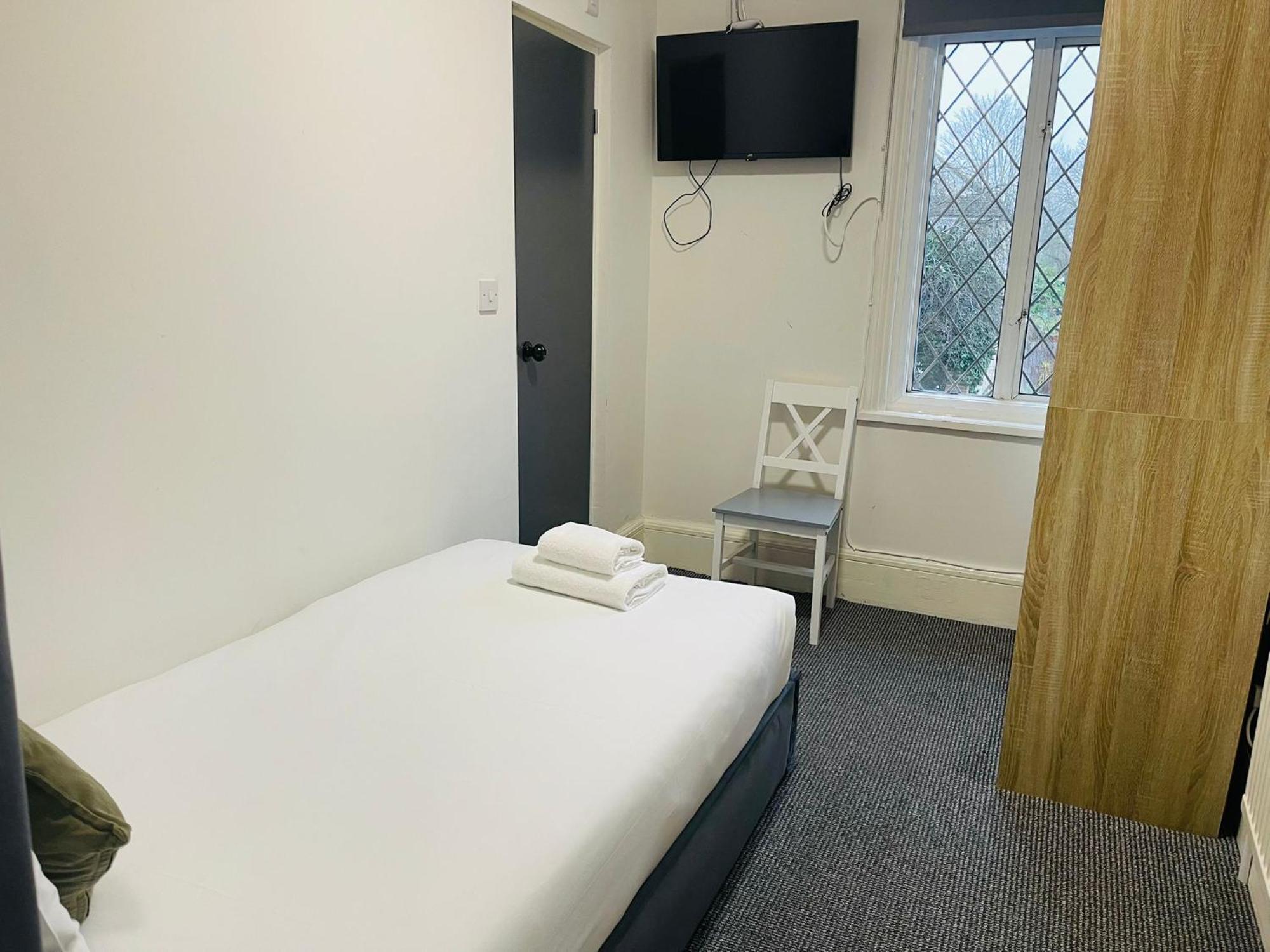 Deluxe Single Room
