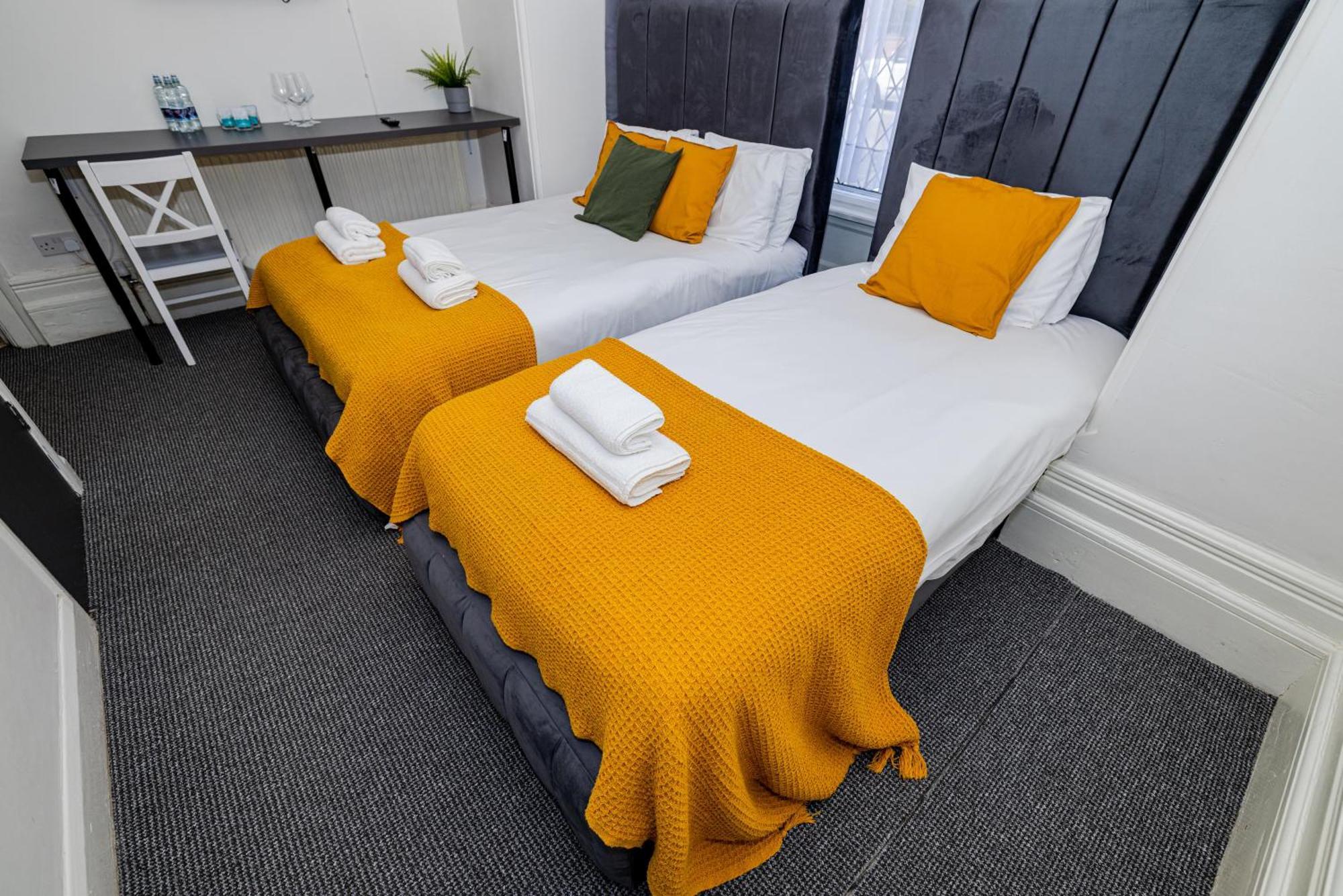 Deluxe Triple Room
