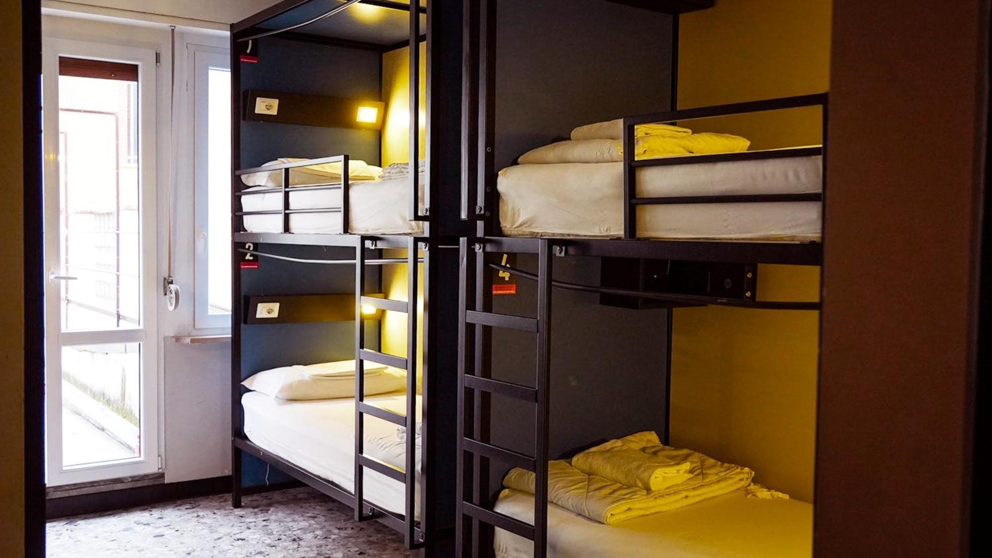 6-Bed Mixed Dormitory Room