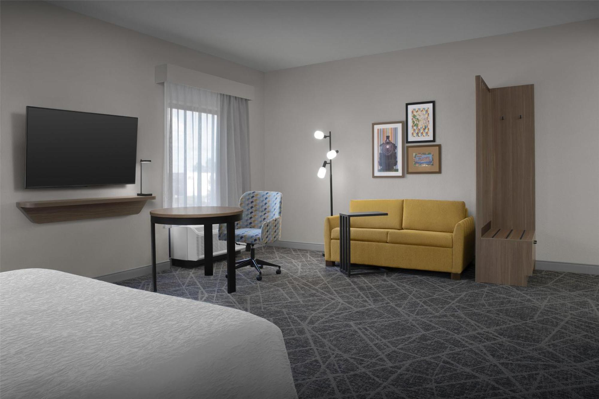 King Room with Accessible Tub - Mobility and Hearing Access/Non-Smoking,1673932846:JPEG