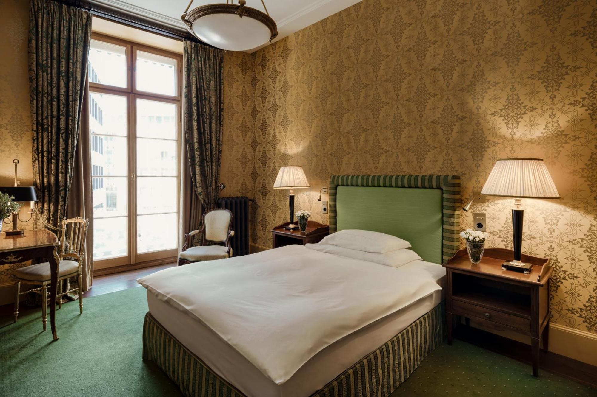 Deluxe Single Room